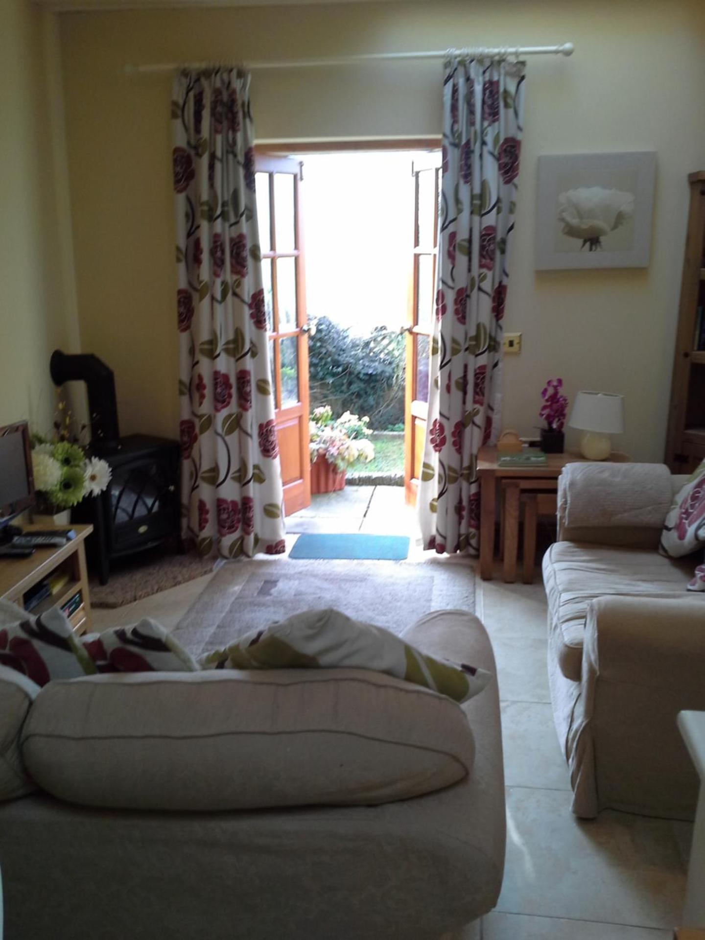 Two-Bedroom House photo 2