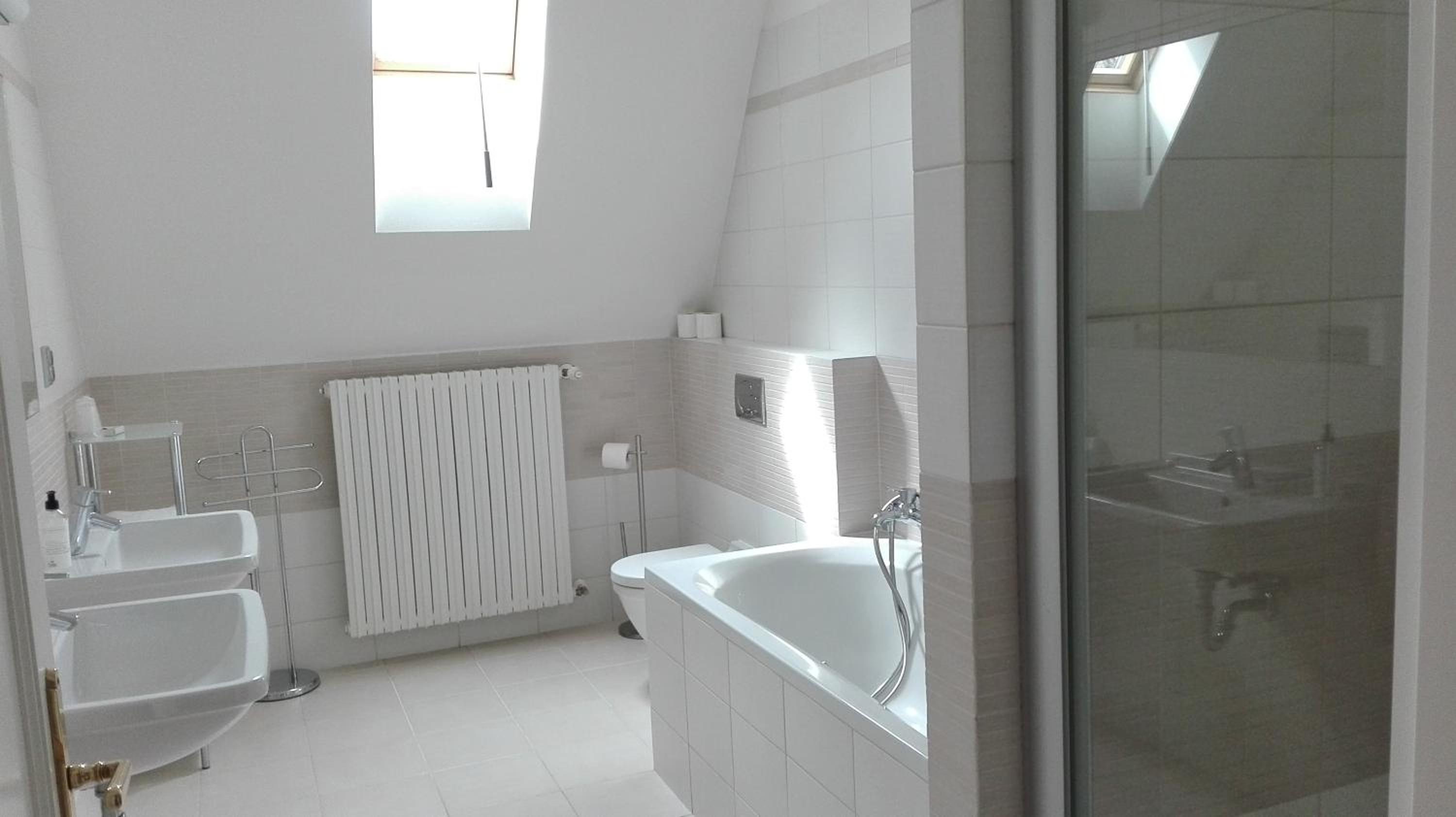Comfort Double Room - Photo 8