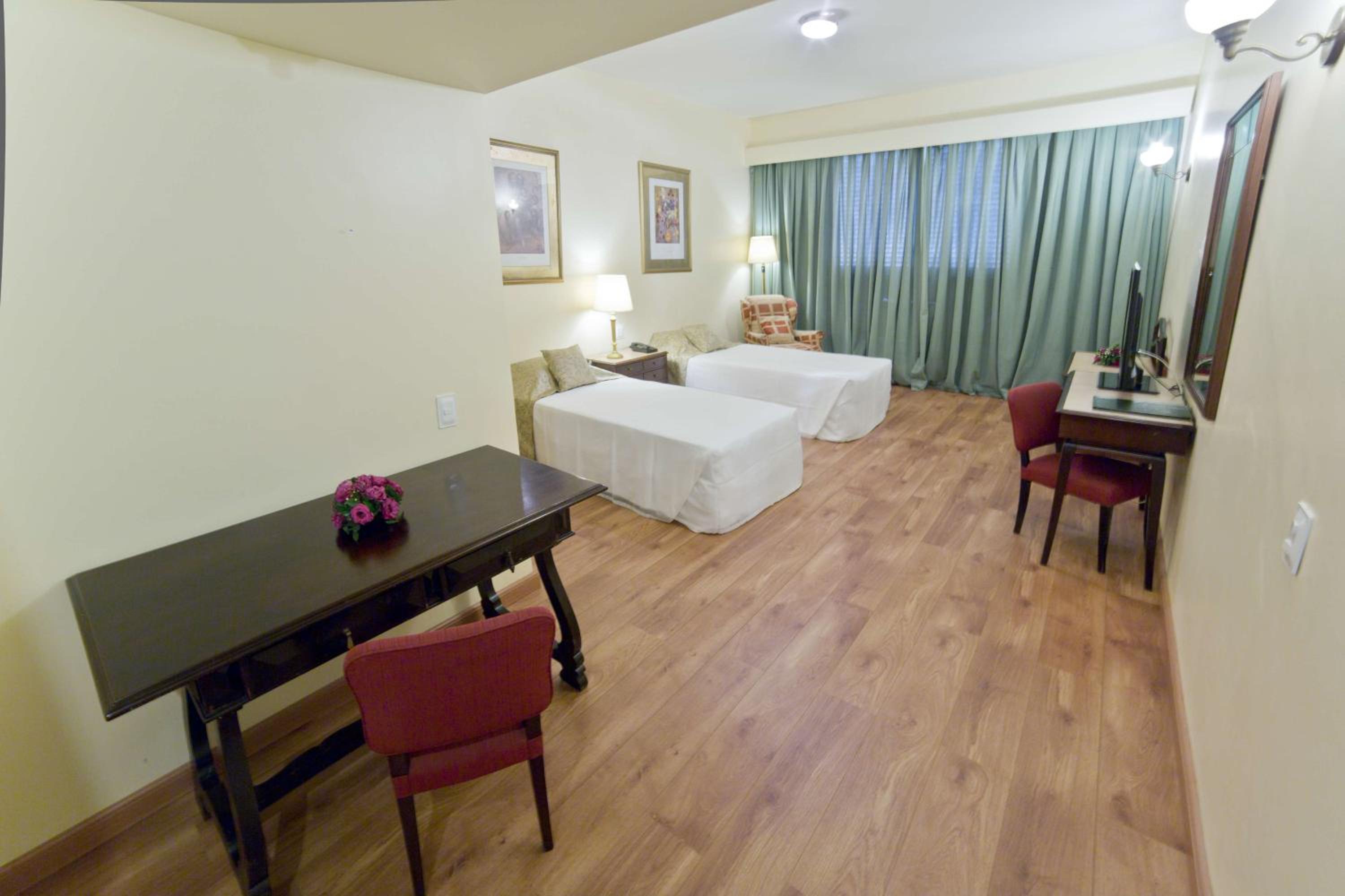 Deluxe Triple Room photo 3
