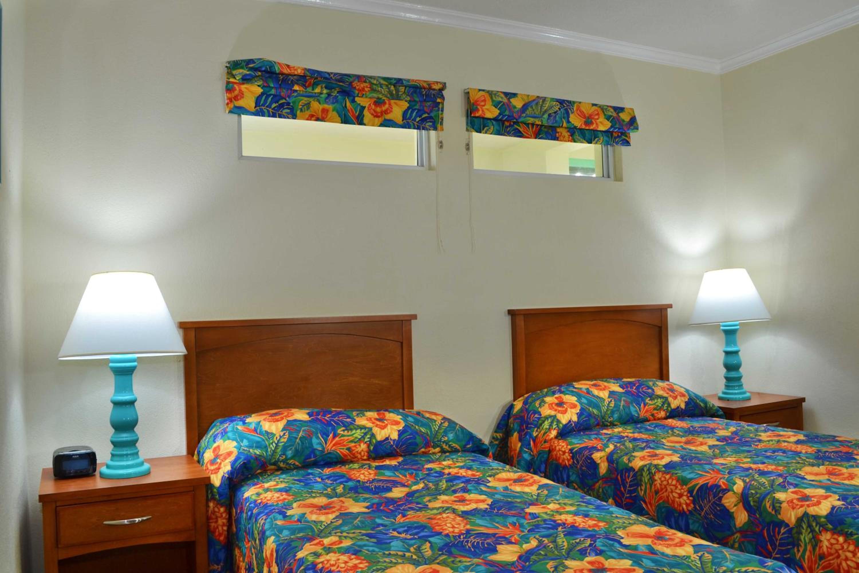 Deluxe Two-Bedroom Apartment