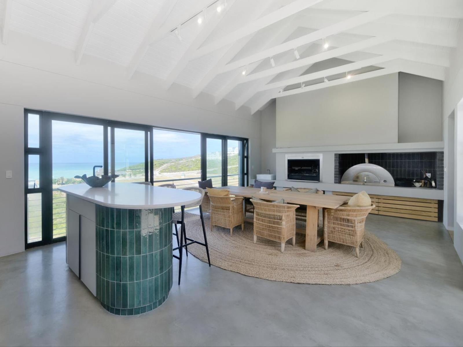 Deluxe Penthouse photo 3