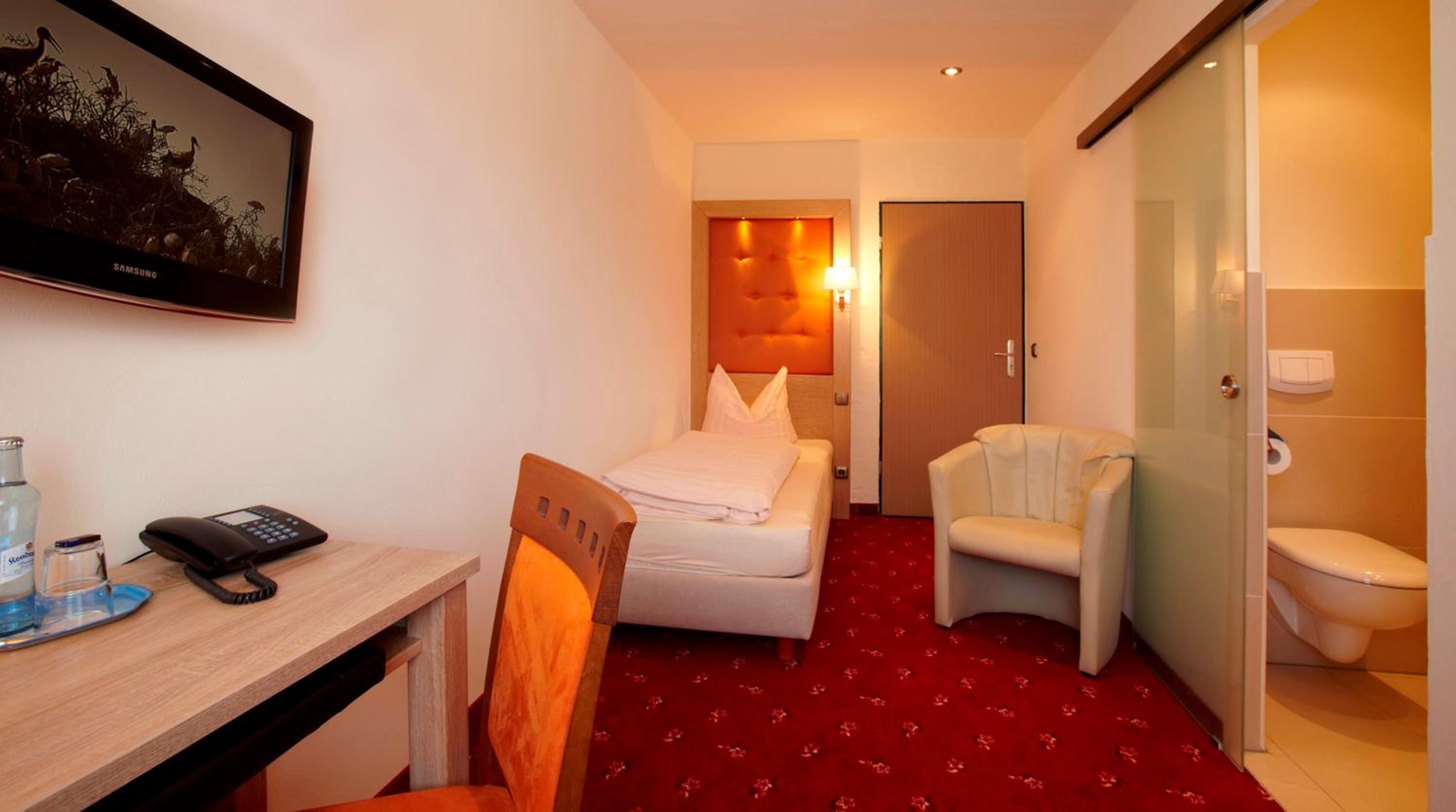 Single Room photo 1