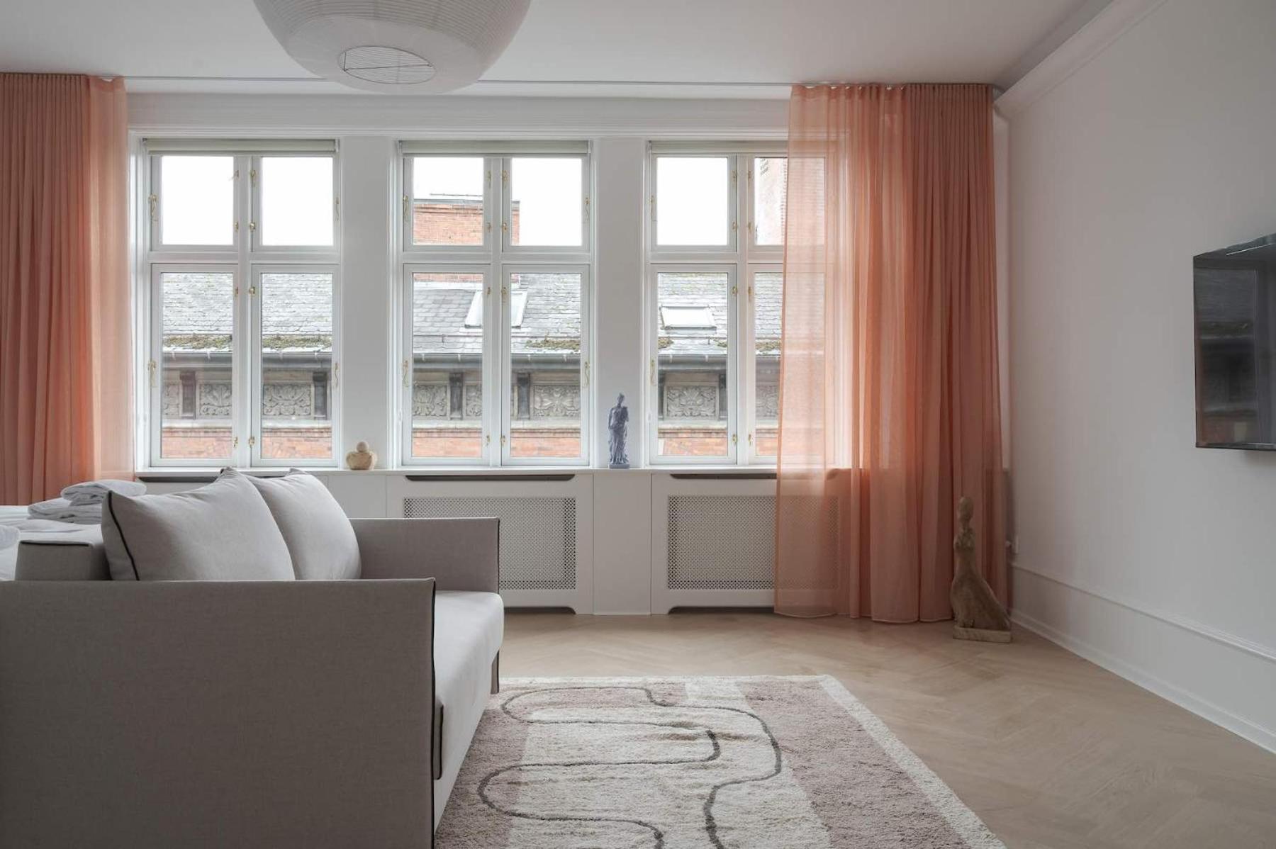 Deluxe Apartment