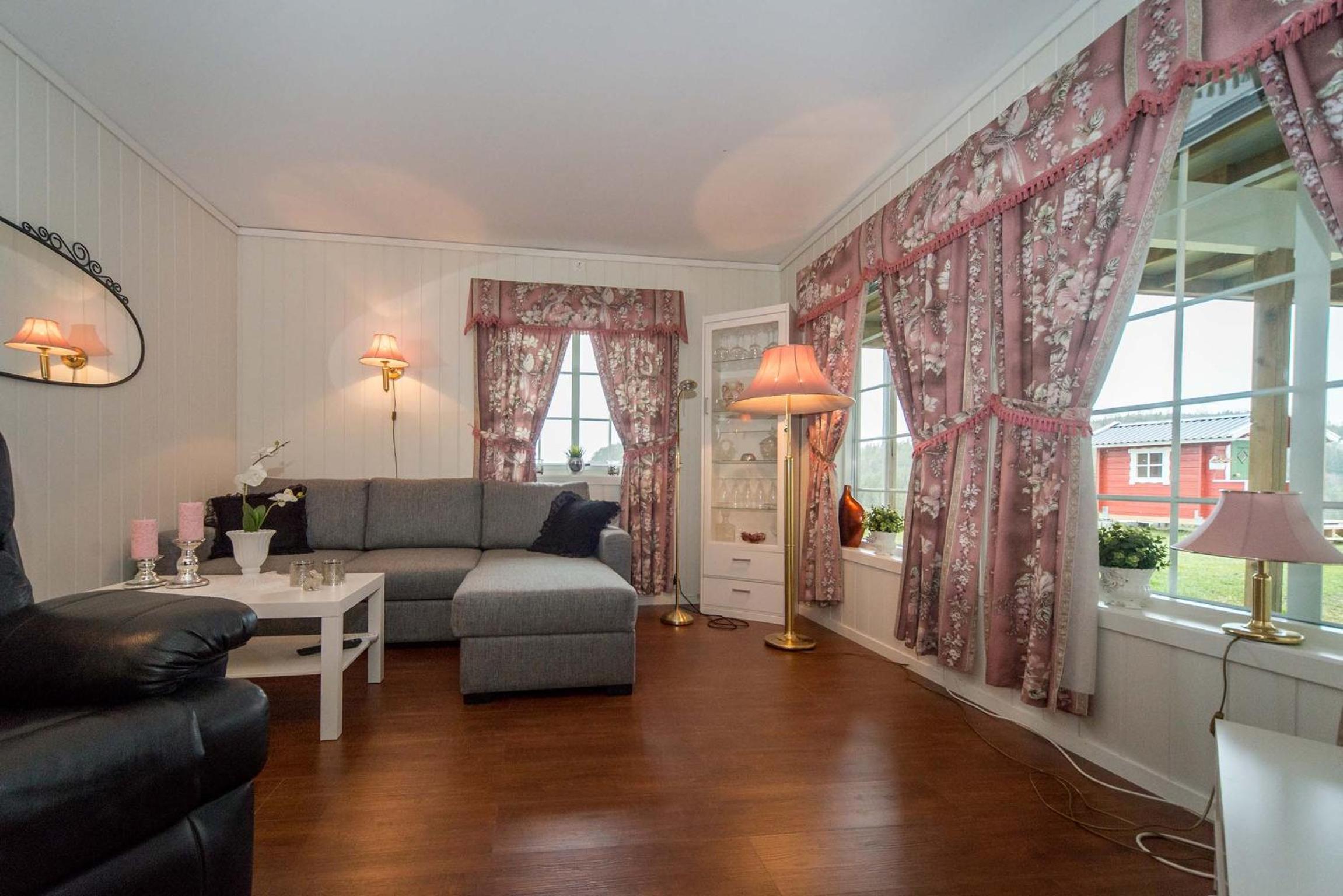 Studio Apartment - Photo 4