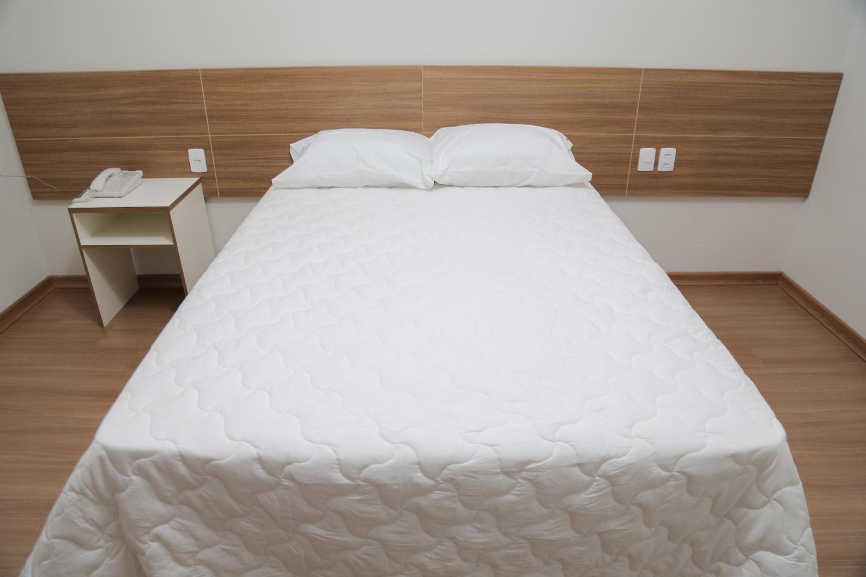 Budget Double Room photo 2