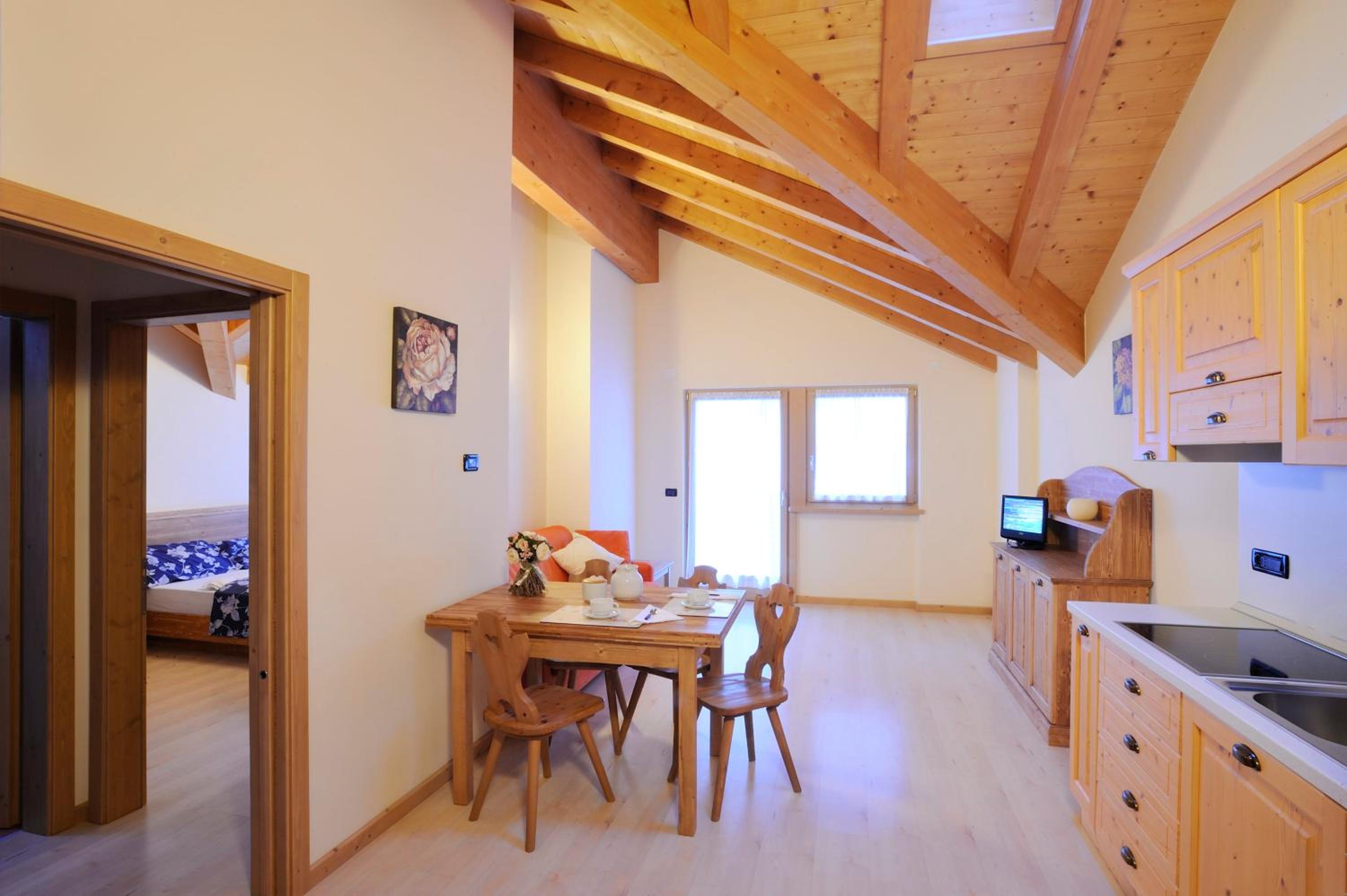 One-Bedroom Apartment (4 Adults) photo 3