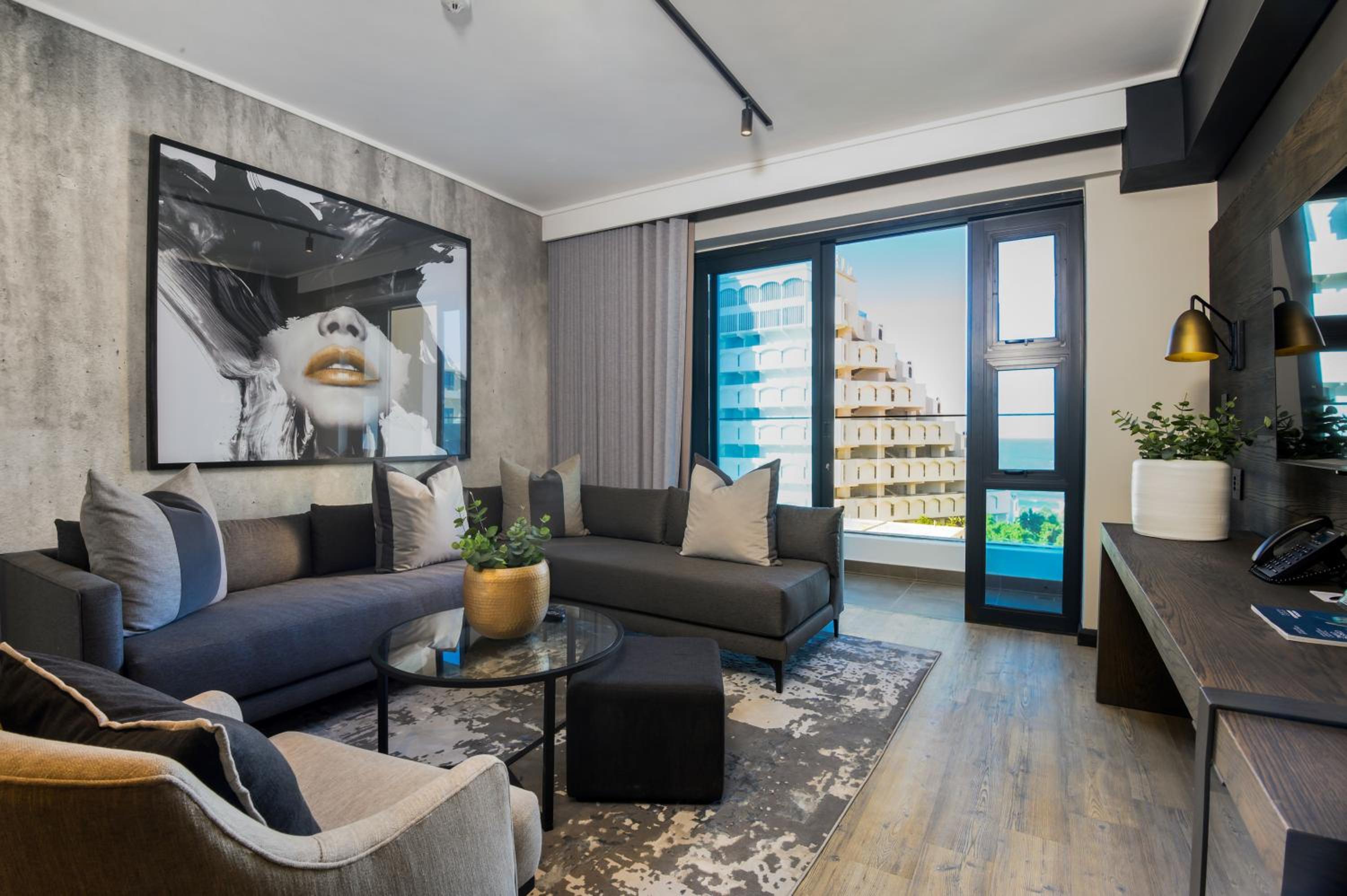 Two Bedroom Deluxe Apartment