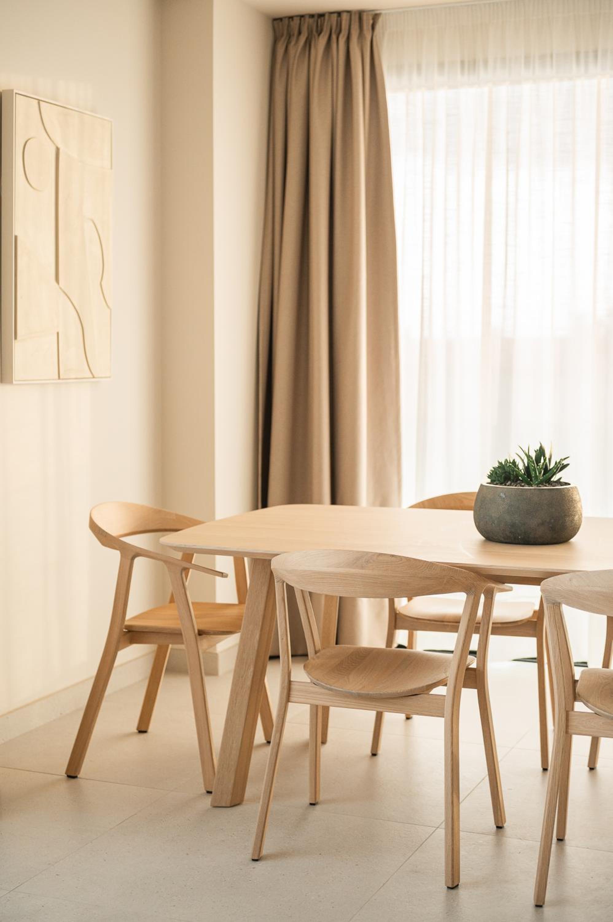 Apartamento con vista a la piscina