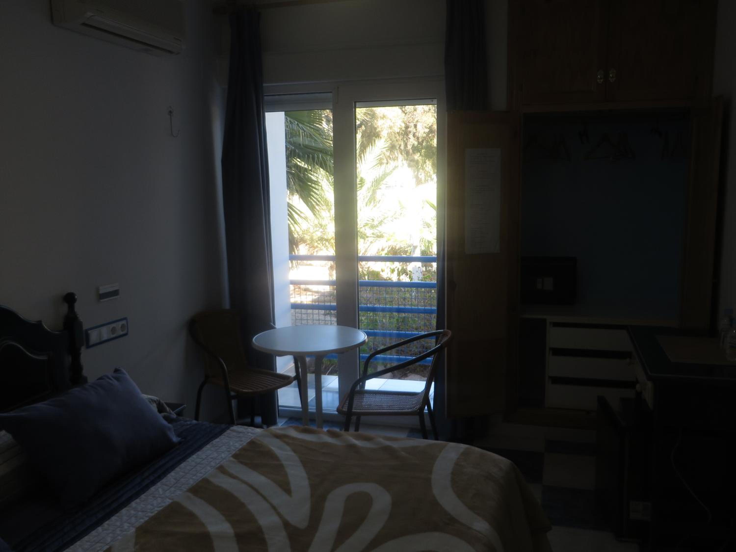Double or Twin Room with Terrace - Photo 22