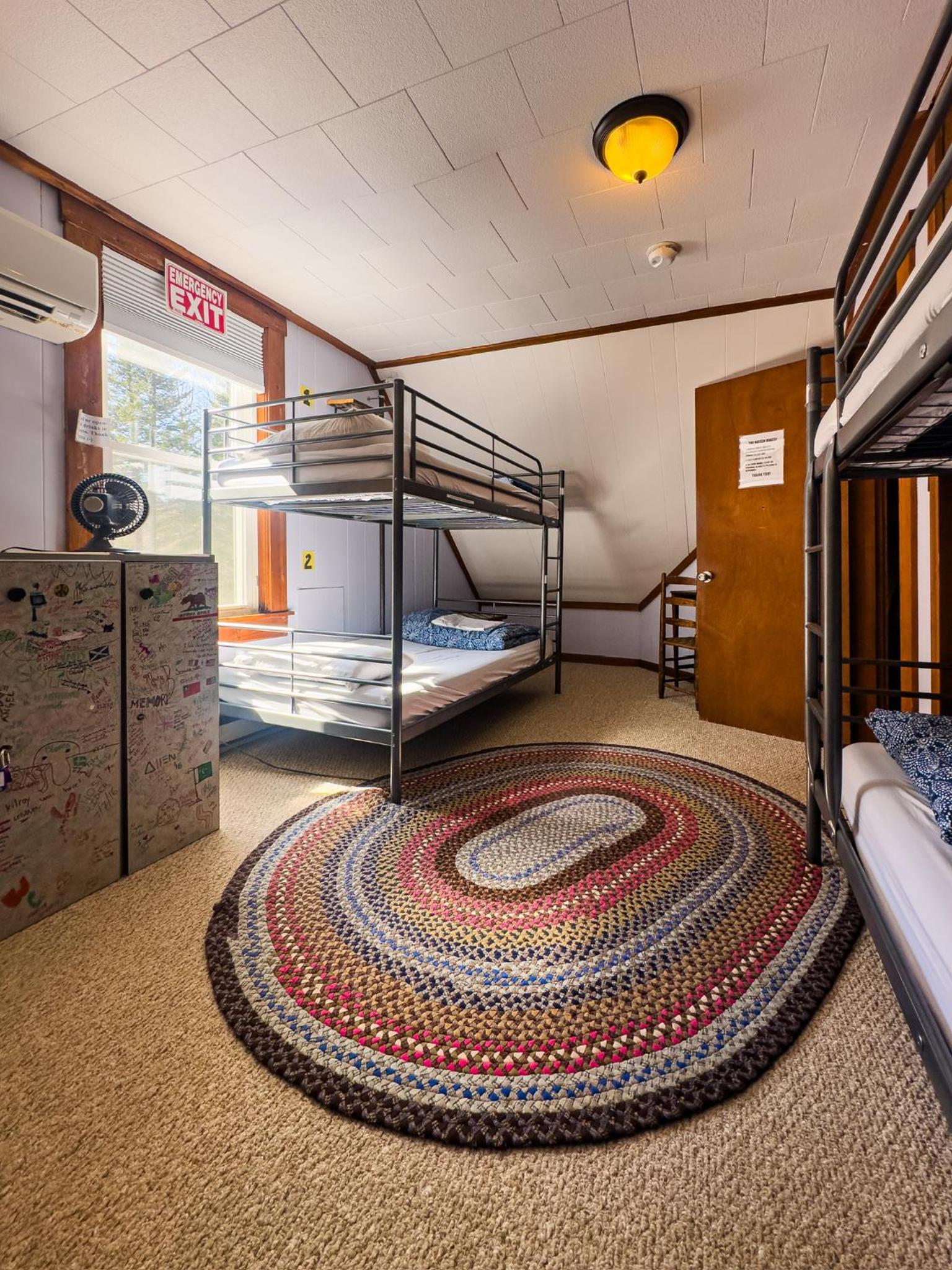 Single Bed in Mixed Dormitory Room photo 1