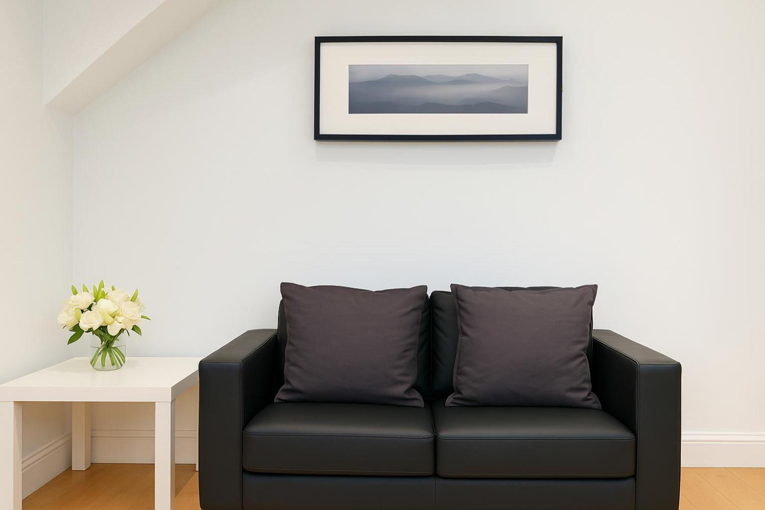 Two-Bedroom Superior Apartment - Photo 8