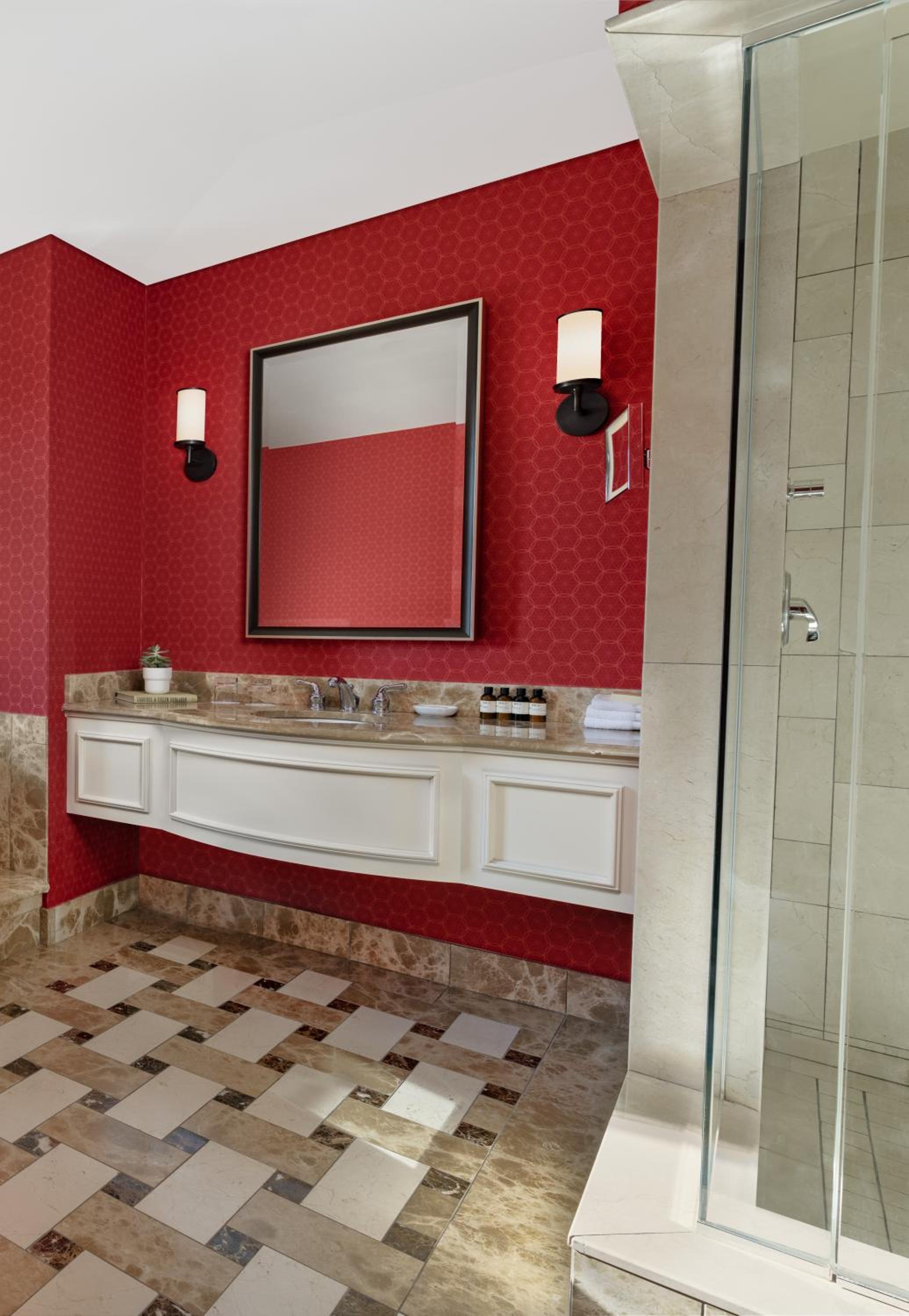 Deluxe Double Room with Two Double Beds and View photo 3
