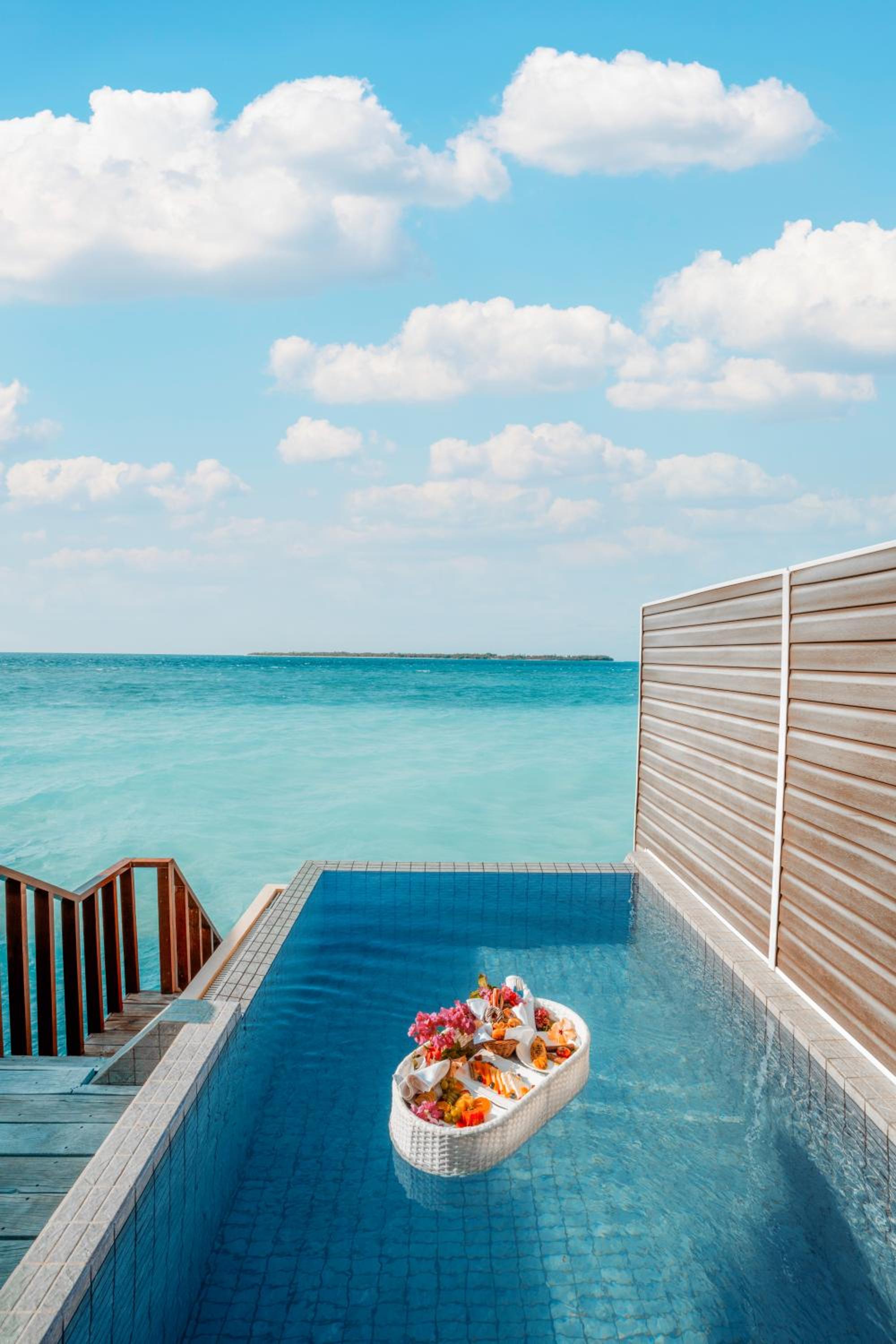 Deluxe Water Pool Villa - Photo 6