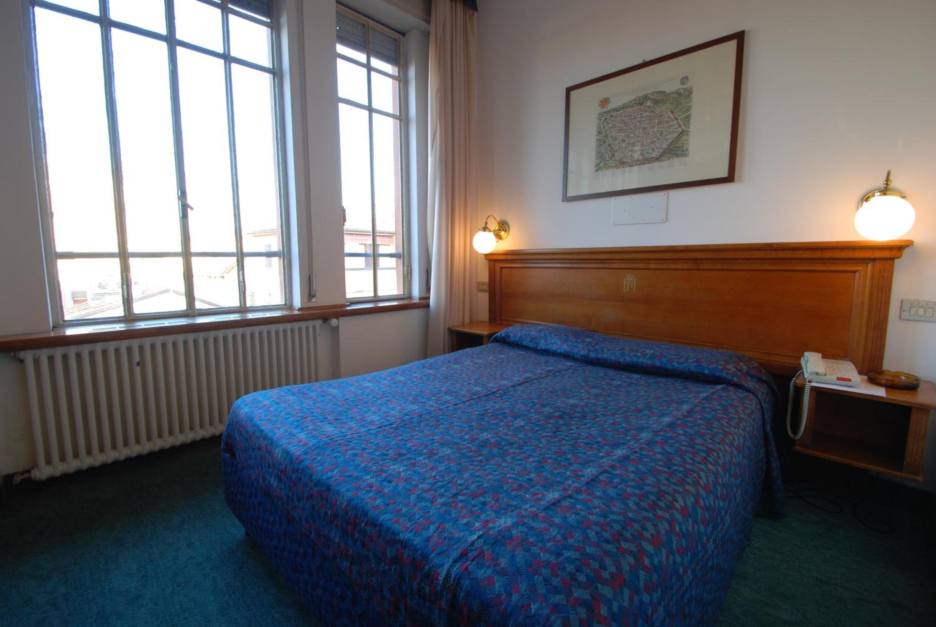 Double Or Twin Room - Photo 3