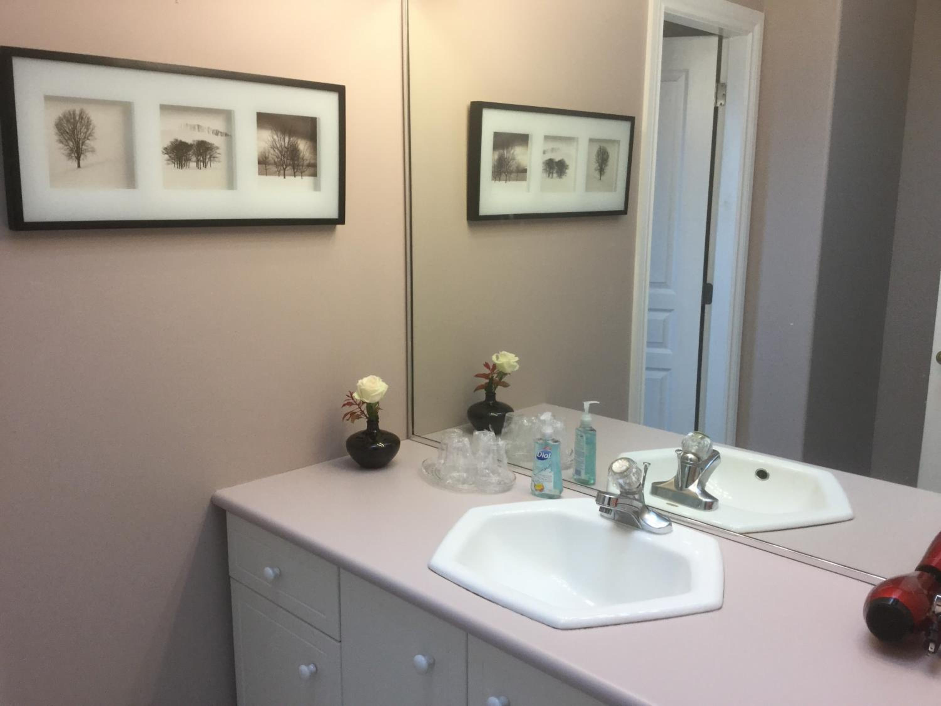 Queen Room photo 3