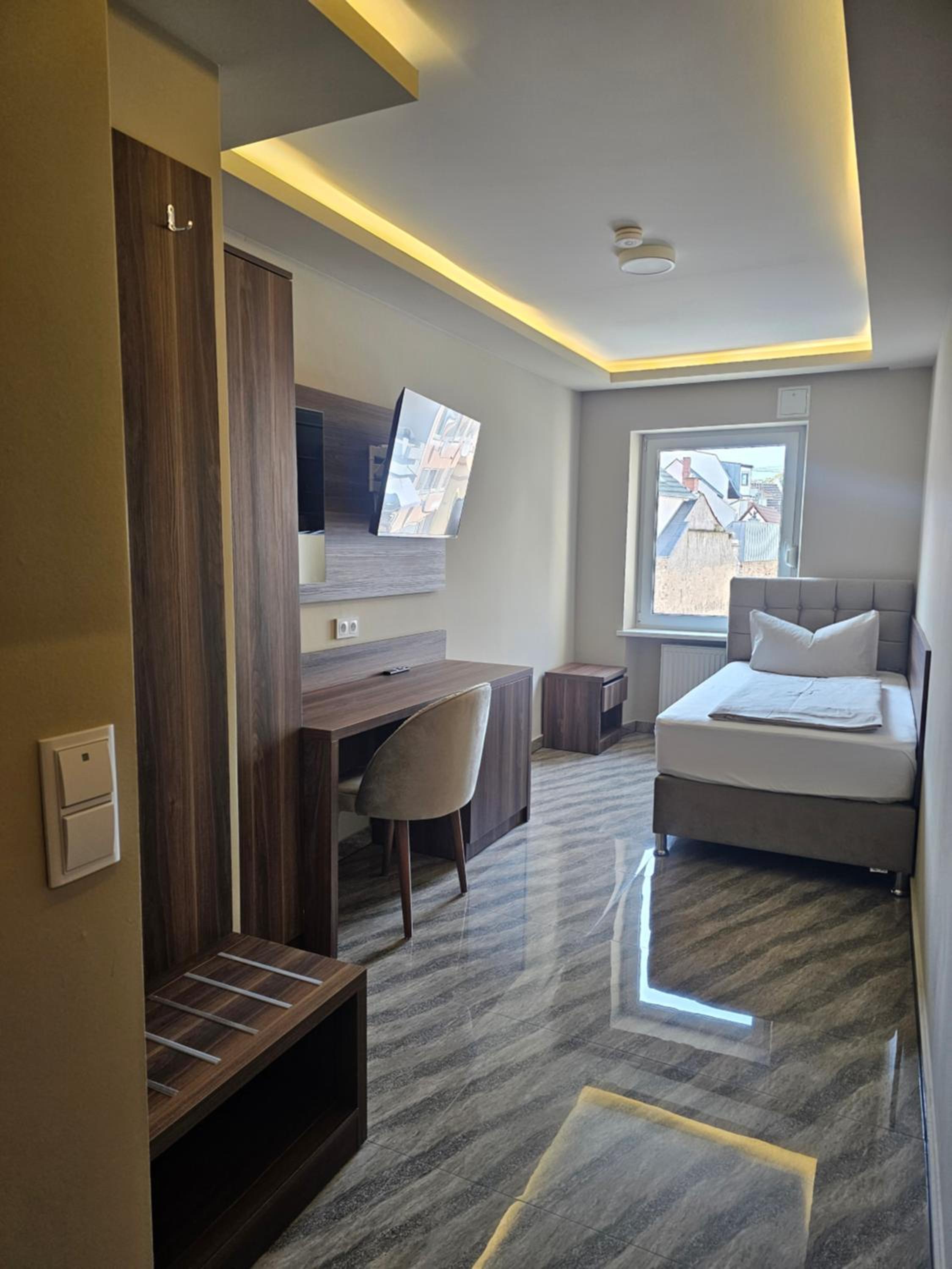 Single Room with Shower photo 2