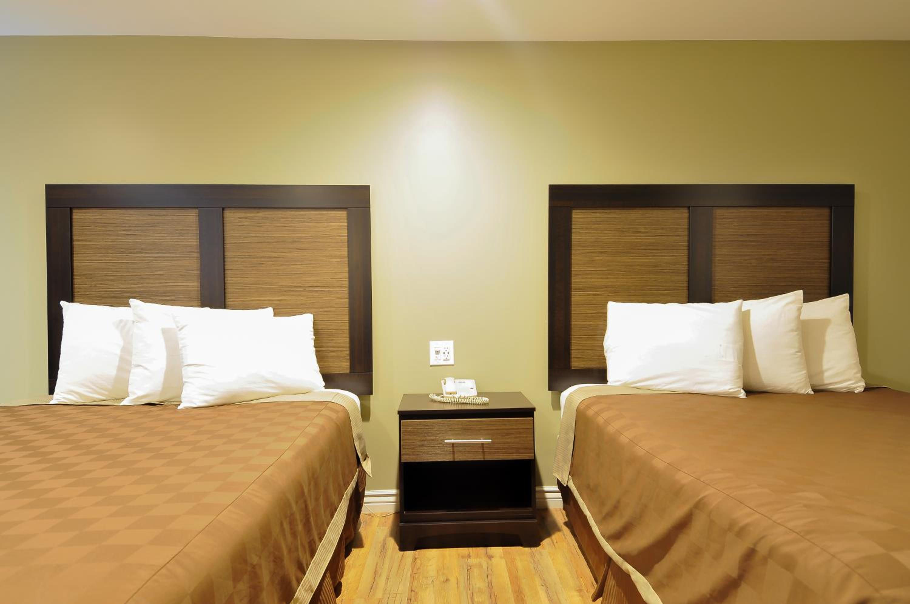 Double Room with Two Double Beds photo 1