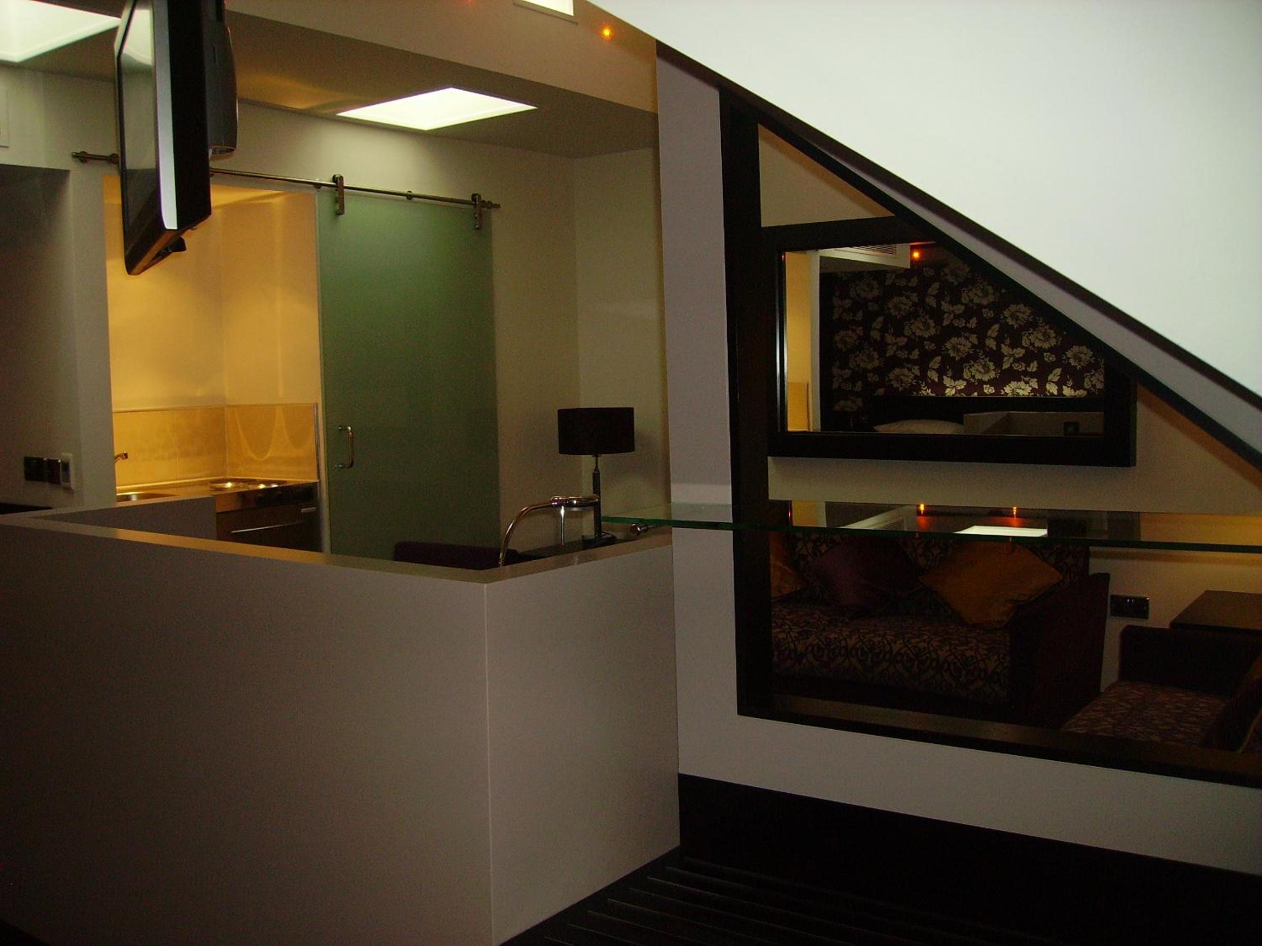 Deluxe Suite - Photo 1