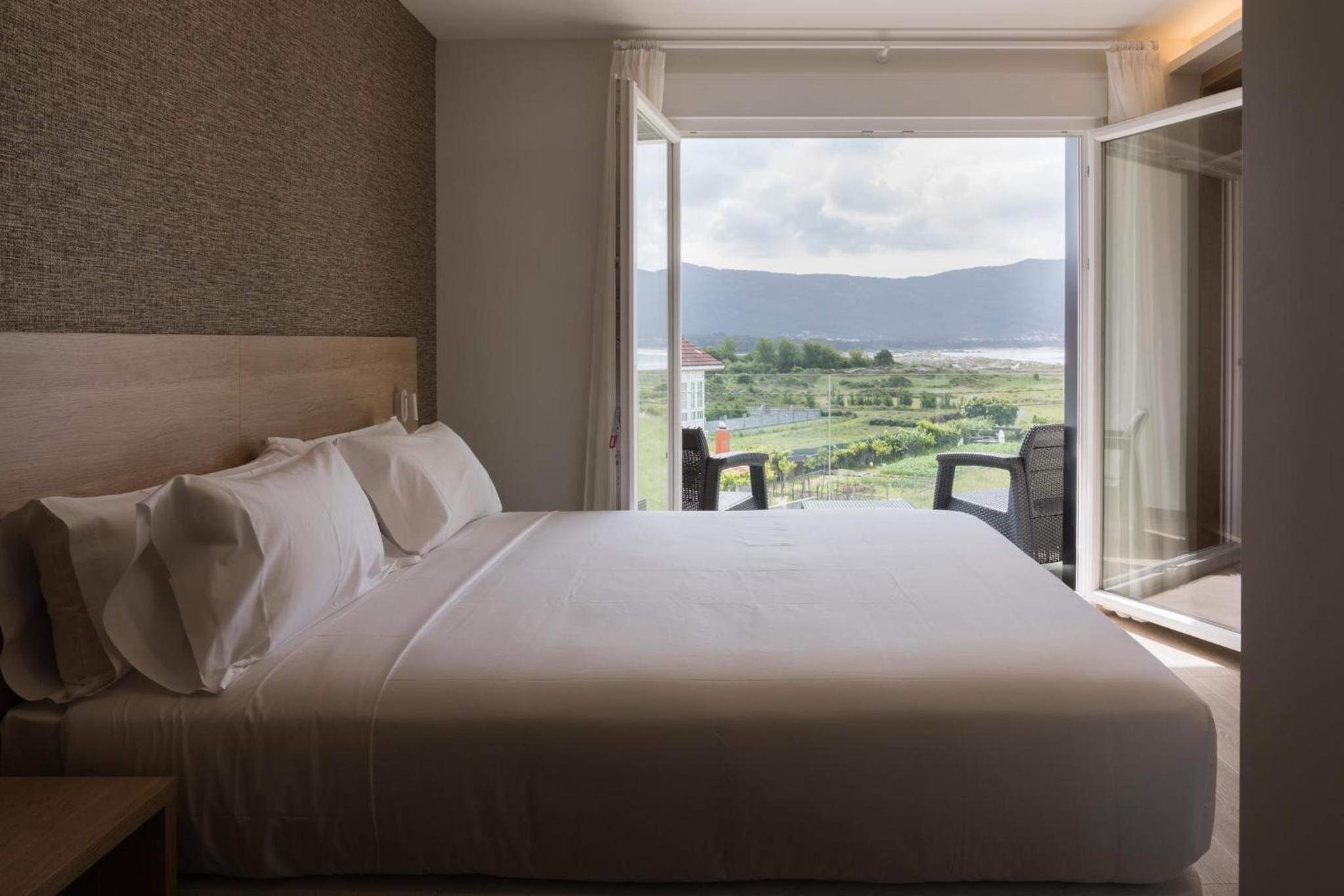 Superior Double or Twin Room with Terrace photo 2