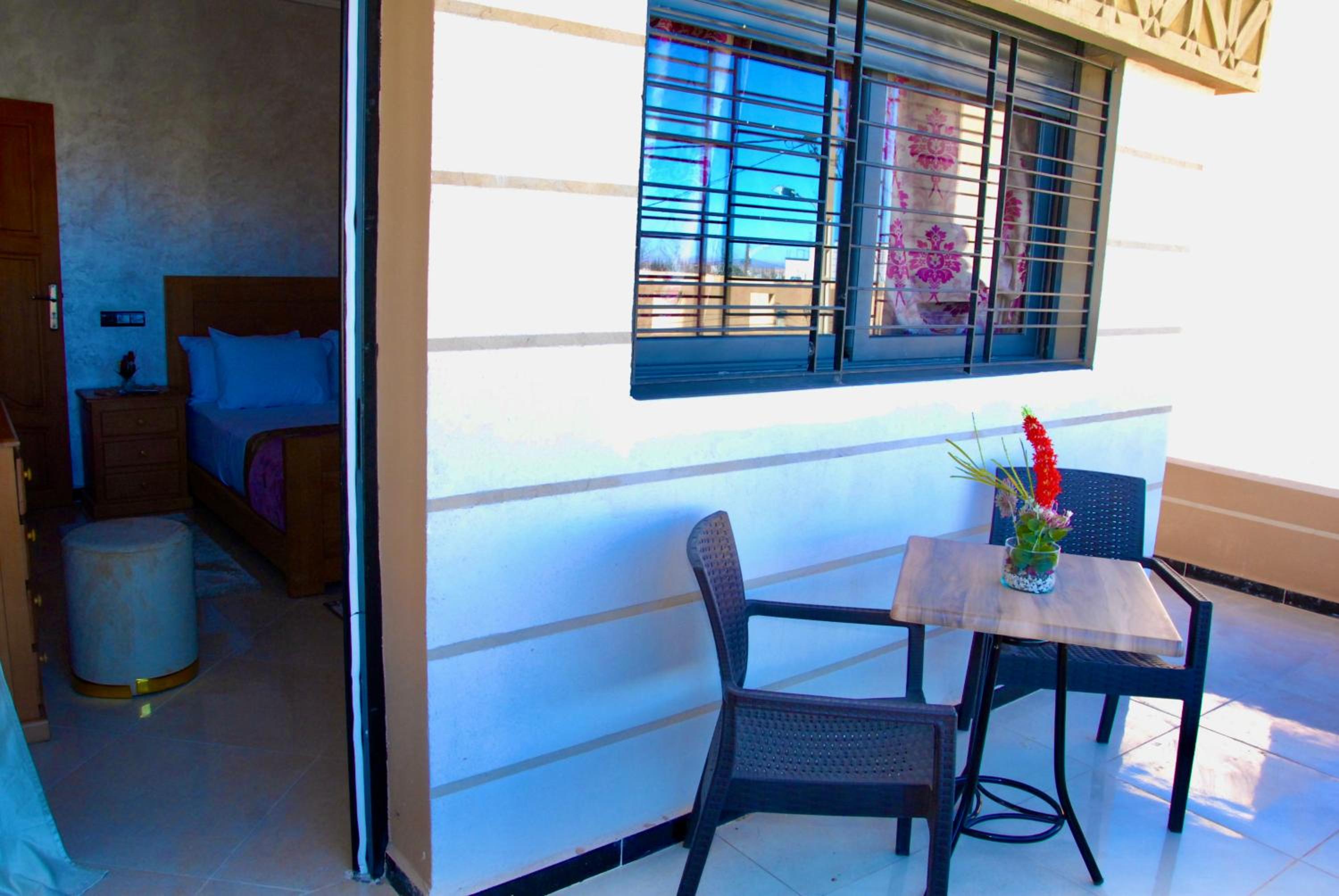 Deluxe Double Room with Balcony photo 2