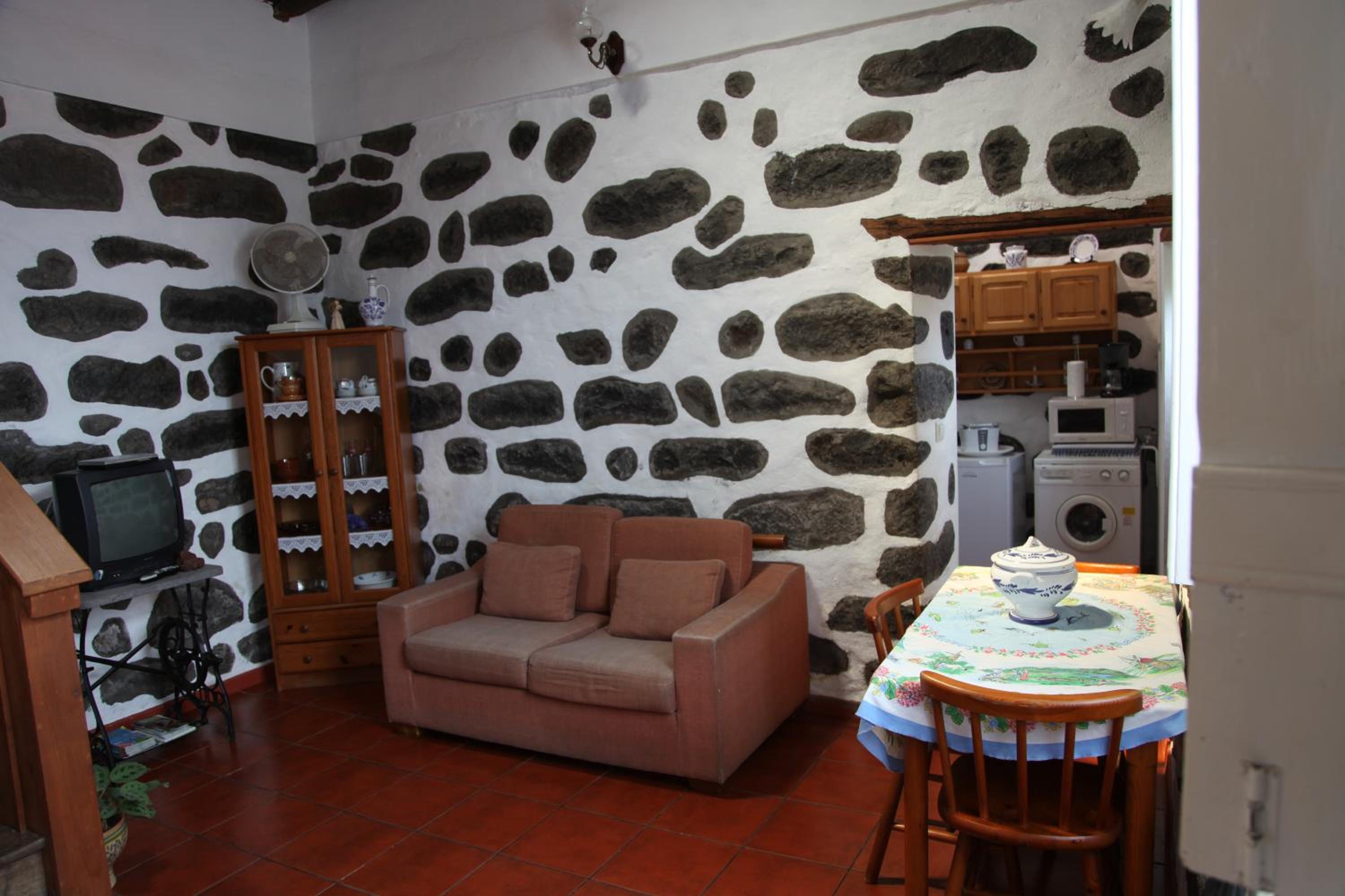 Two-Bedroom House photo 3