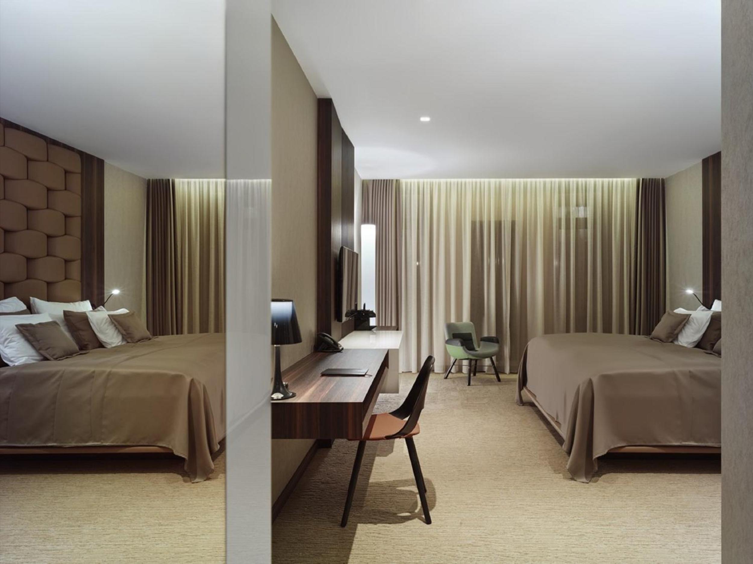 Standard Double or Twin Room photo 2