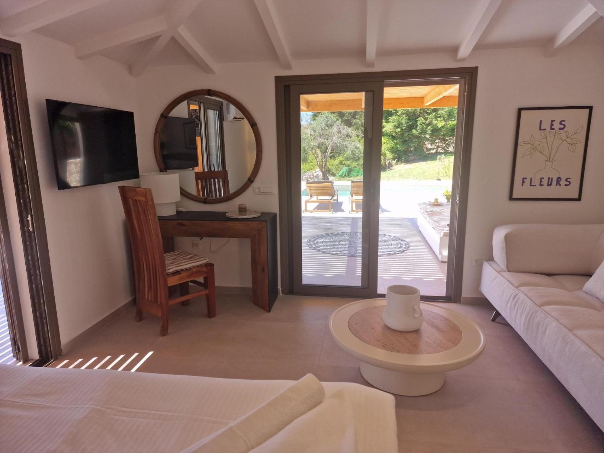 One-Bedroom Villa photo 3