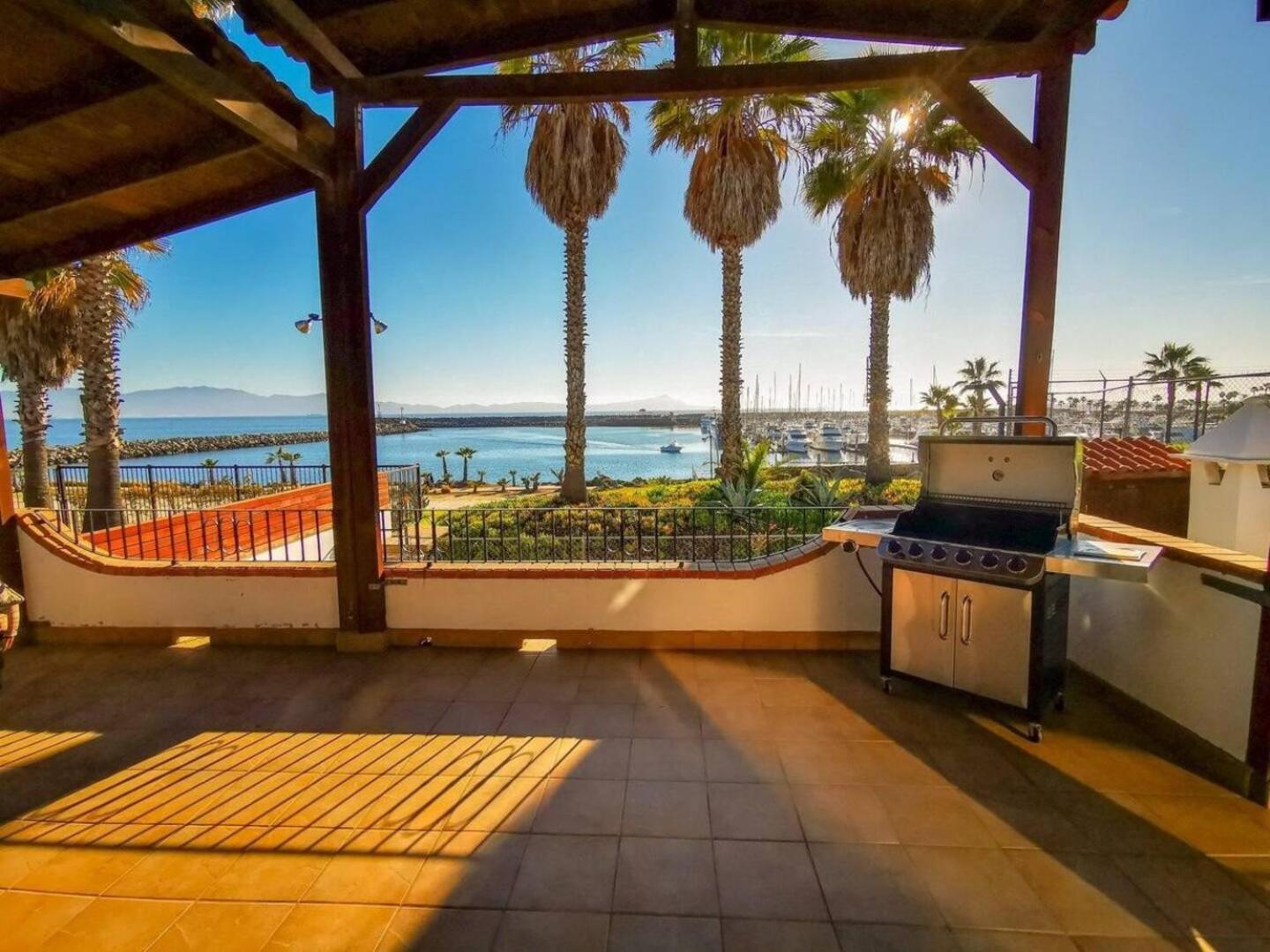 Villa photo 3