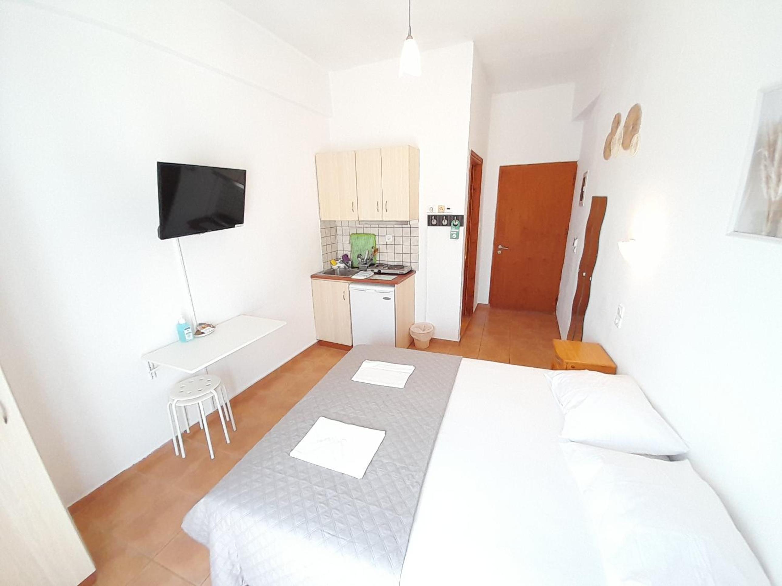 Double Room with Balcony and Sea View photo 2