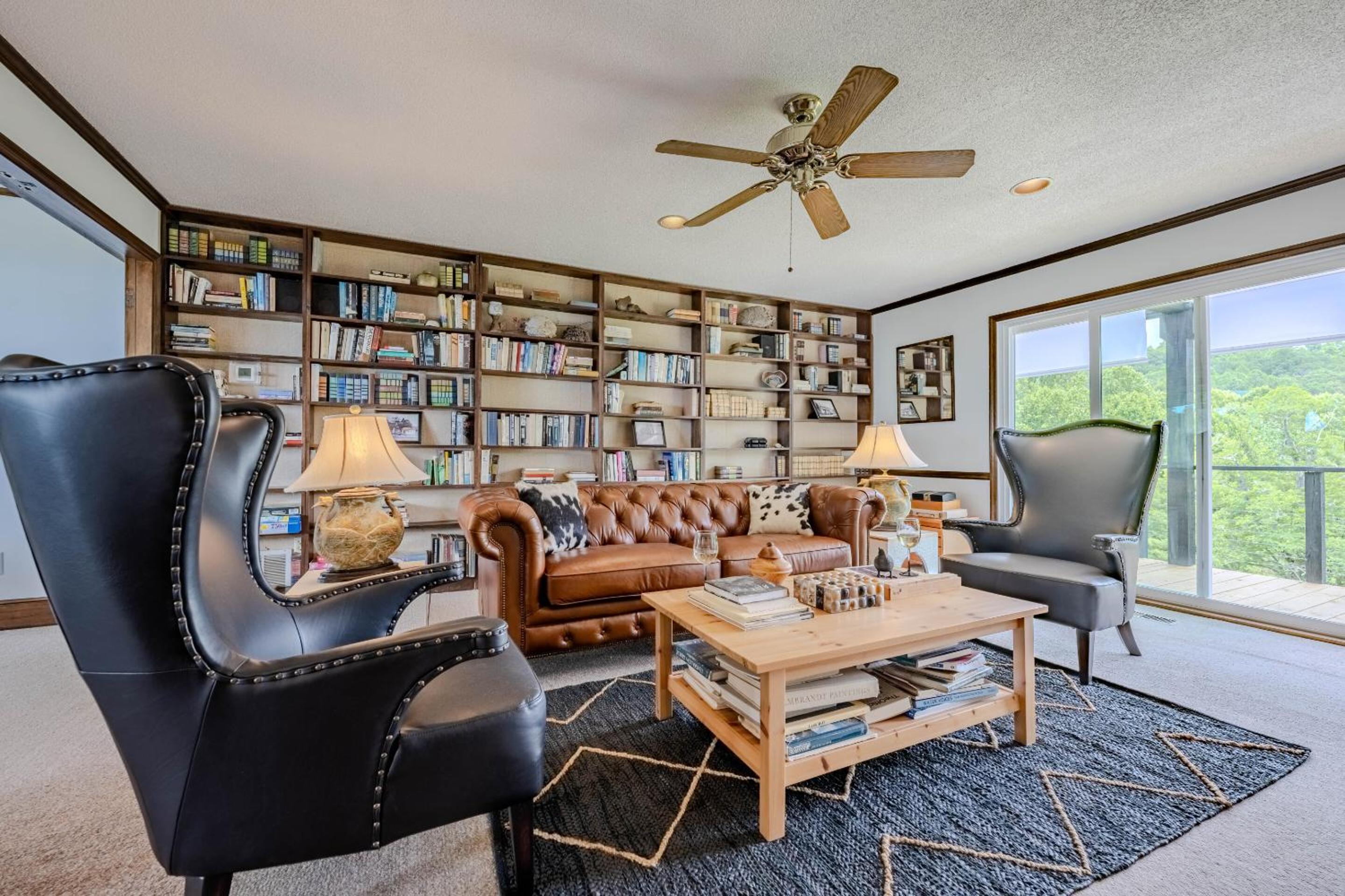 Executive Suite photo 2