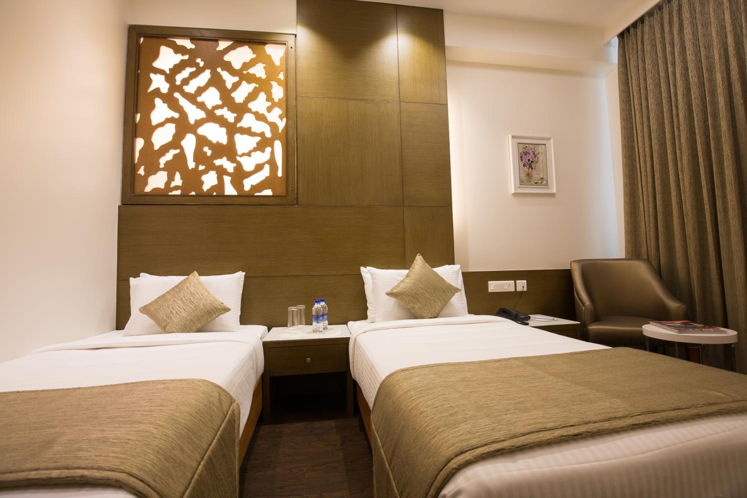 Deluxe Double Room photo 2
