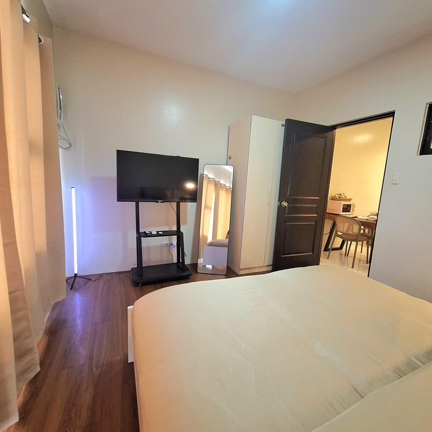 One-Bedroom Apartment with Balcony and Water View