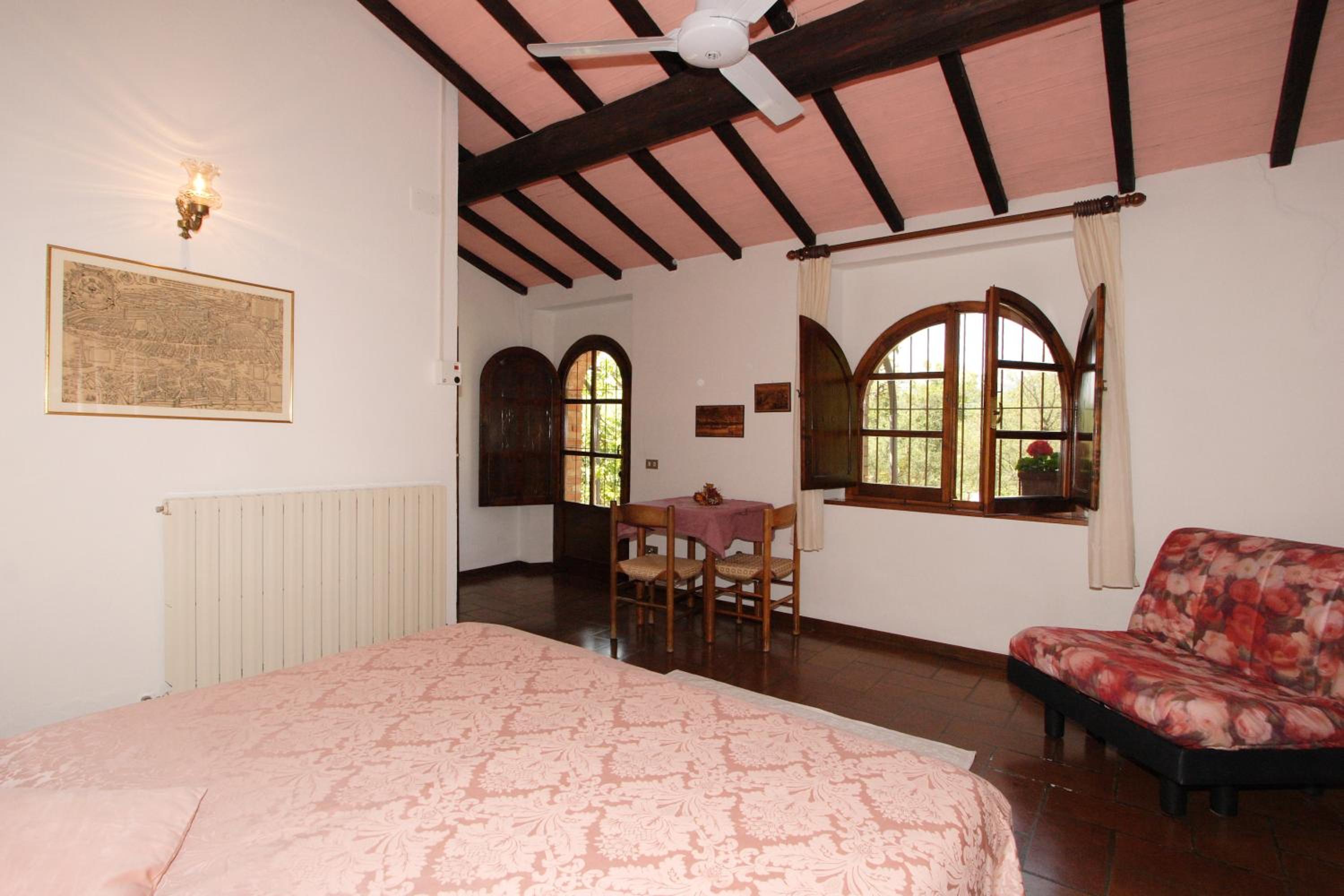 Double Room - Photo 2
