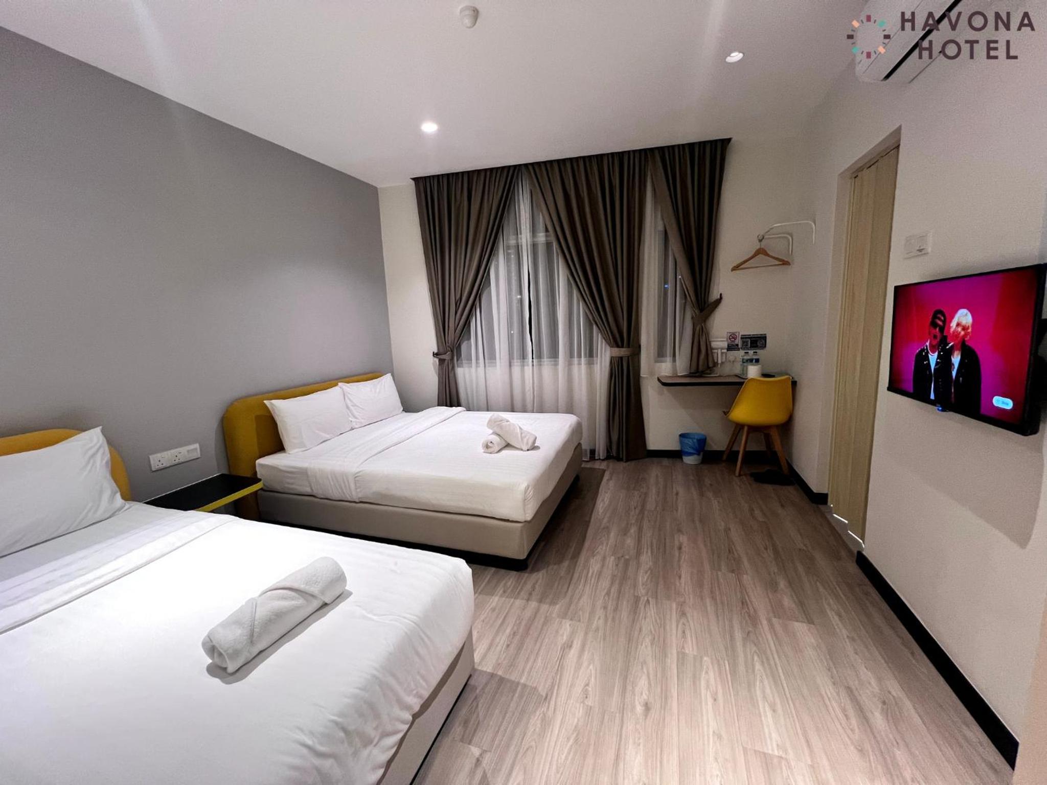 Triple Room