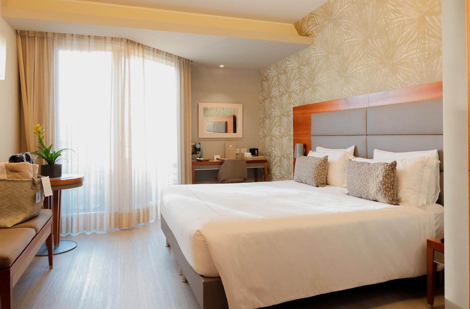 Double Room with Lake View photo 3