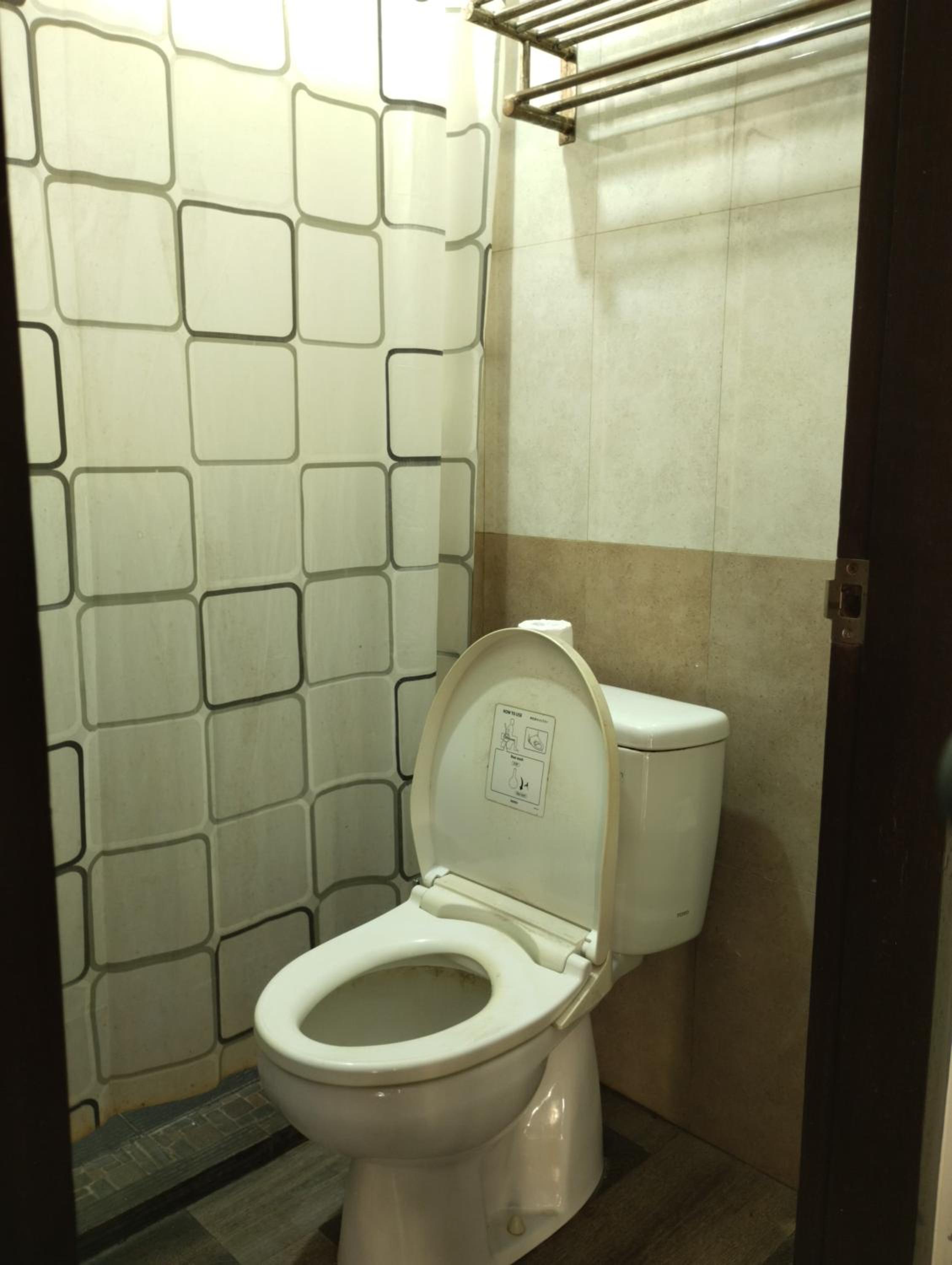 Basic Triple Room - Photo 16