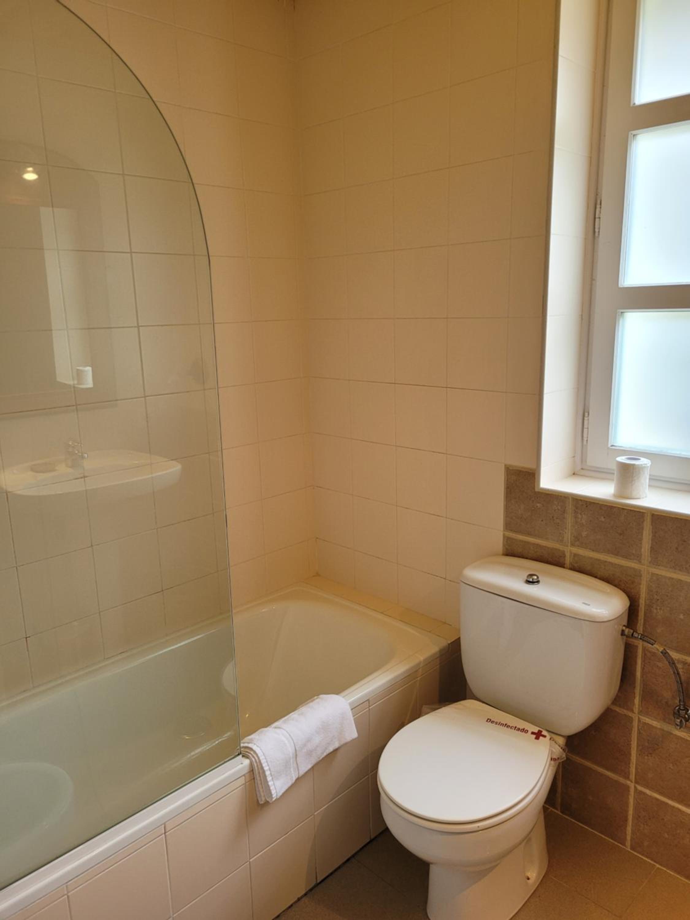 Large Double Room photo 2