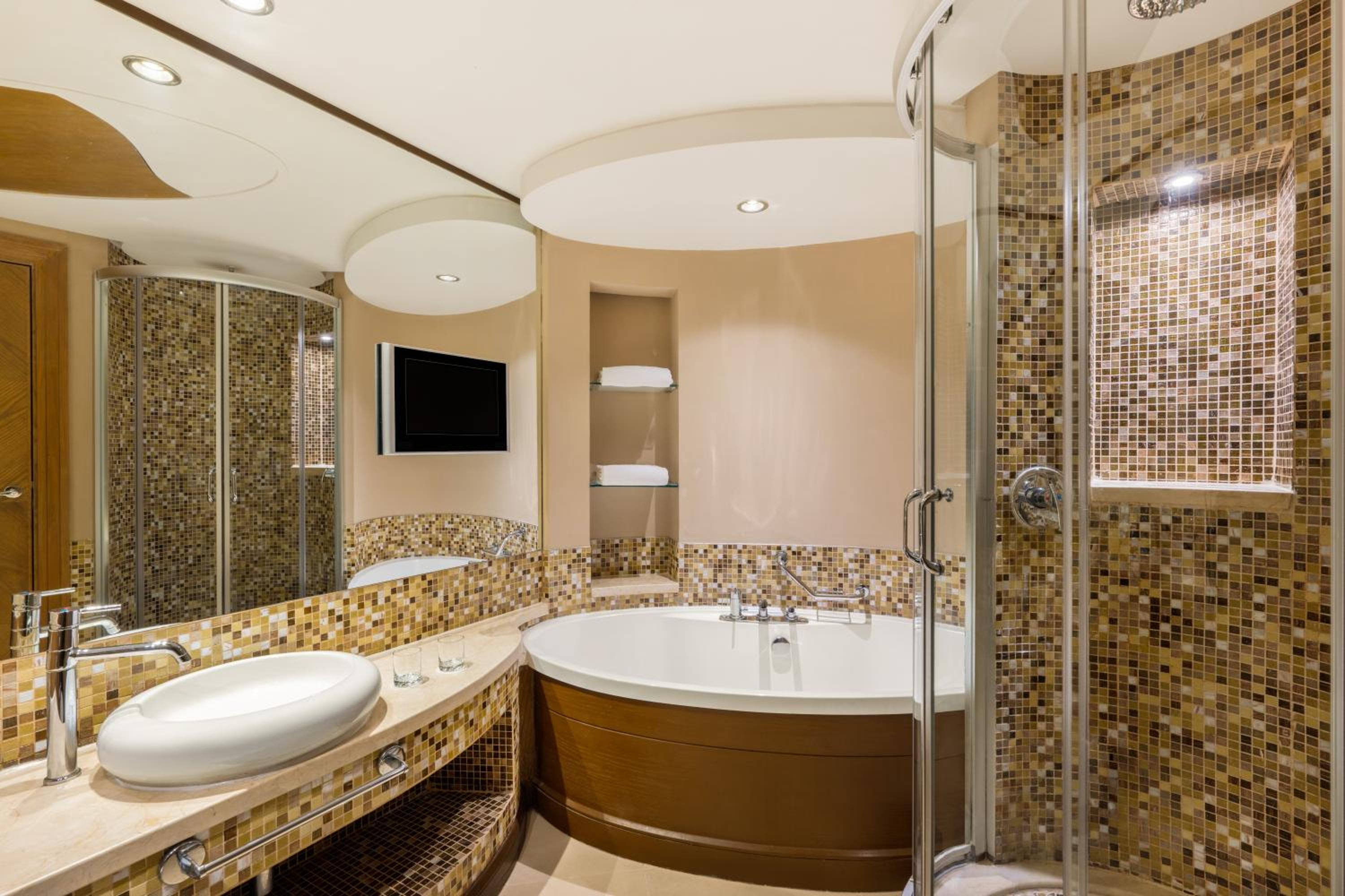 Grand Deluxe Twin Room - Photo 4