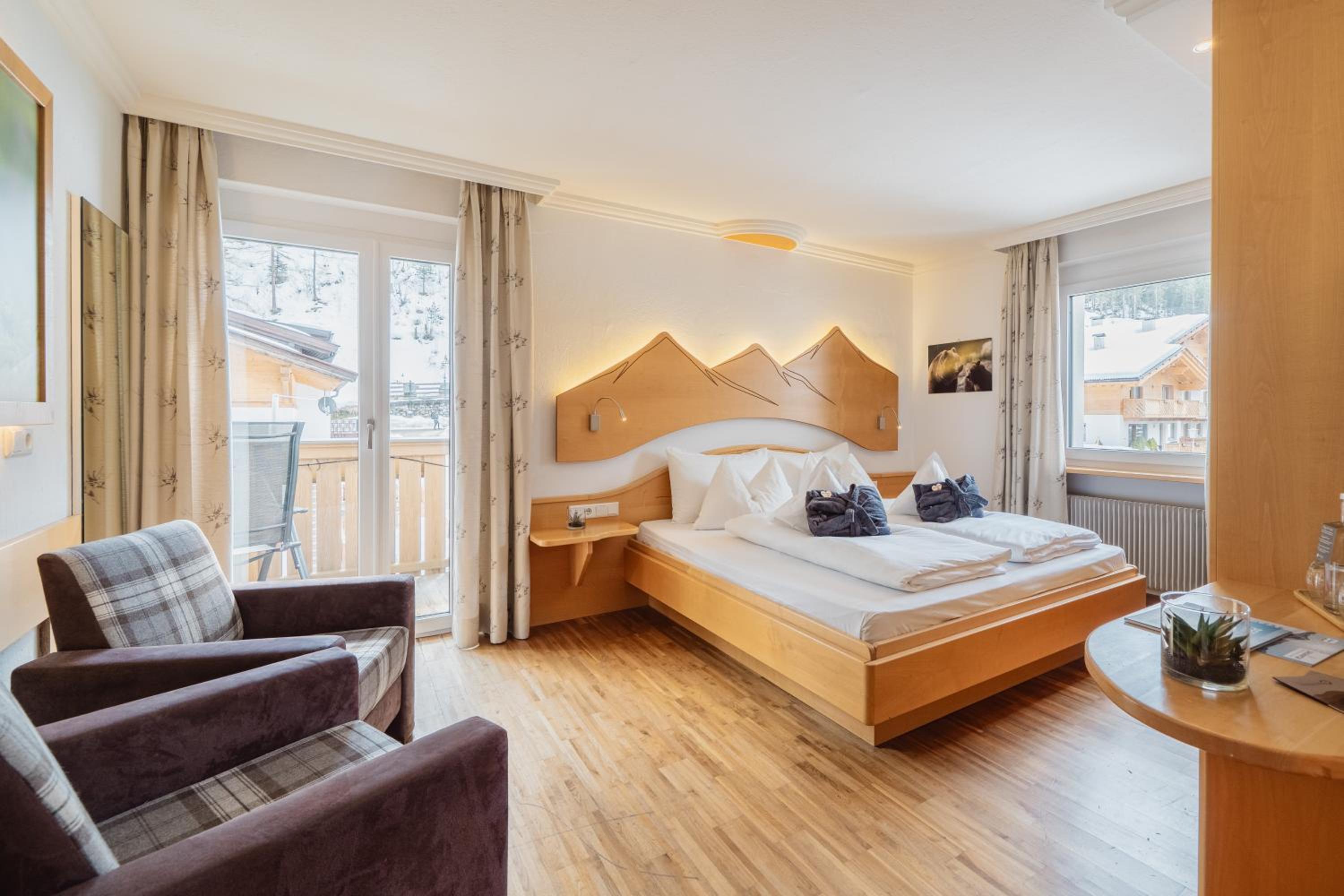 Junior Suite - Photo 1