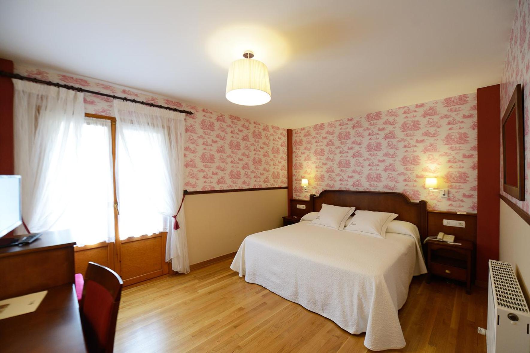 Habitación Doble o con Dos Camas