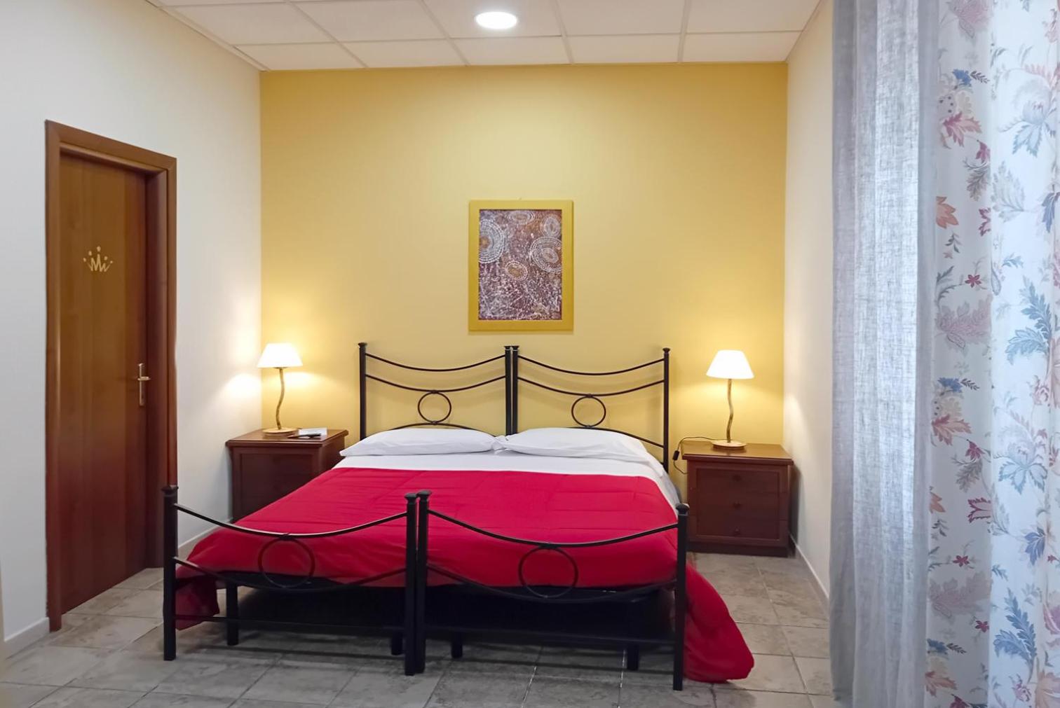 Quadruple Room - Photo 1