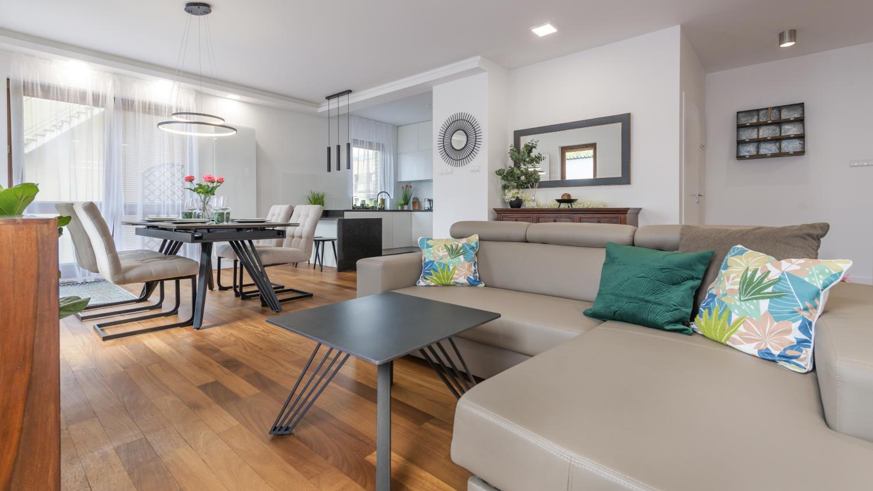 Five-Bedroom Apartment