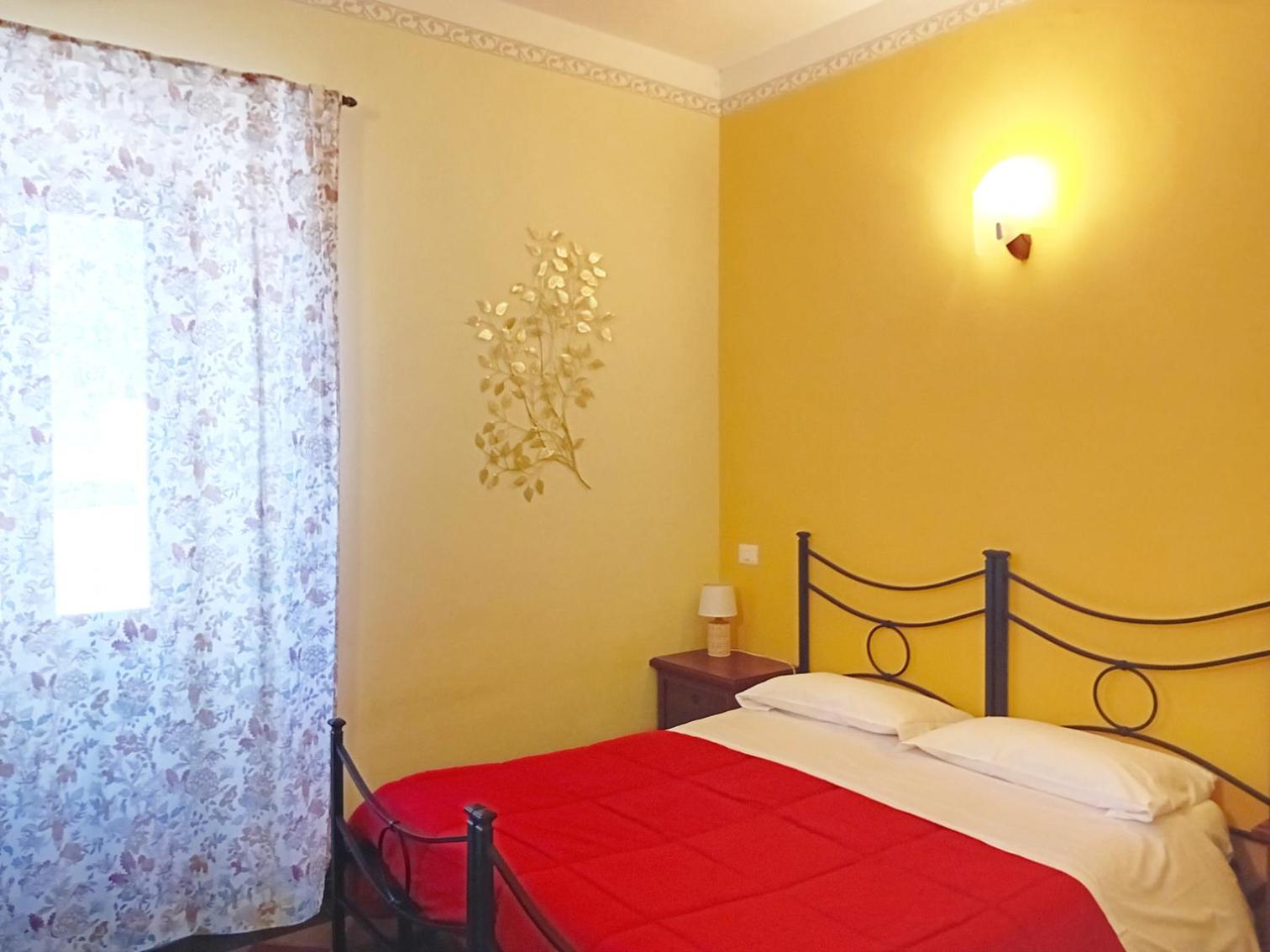 Economy Double Room - Photo 2