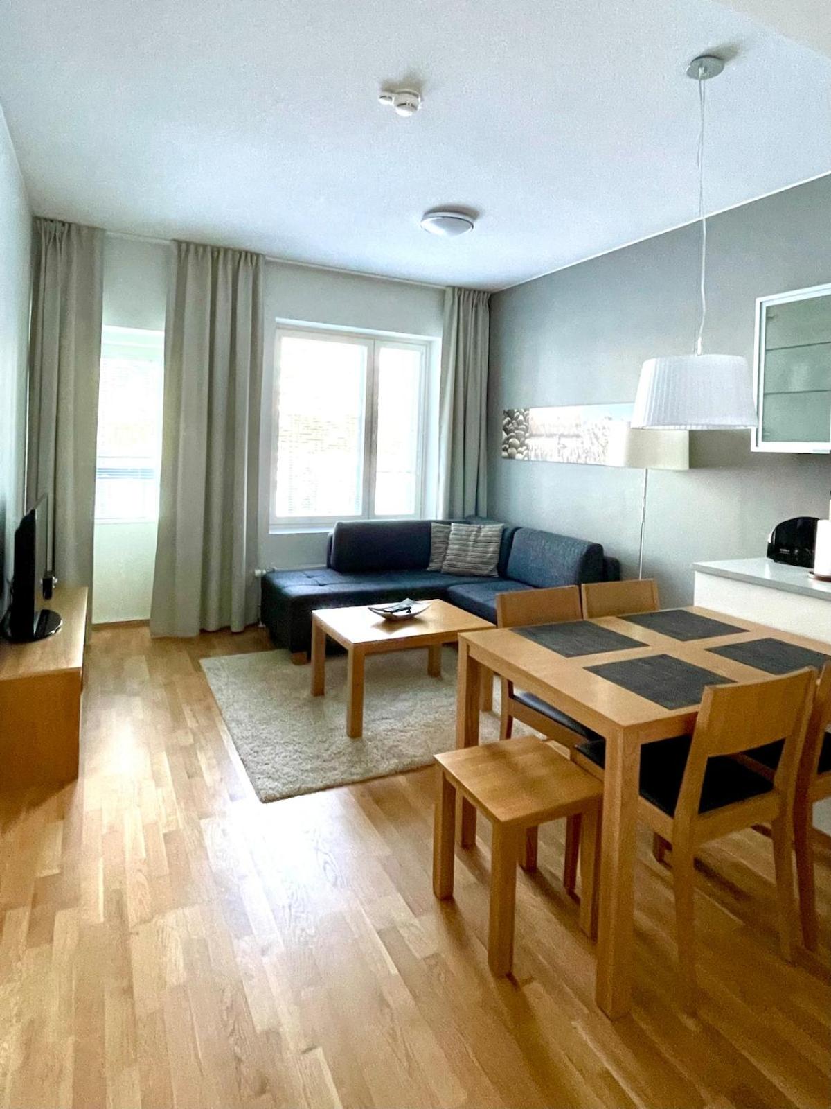 Two-Bedroom Apartment photo 2