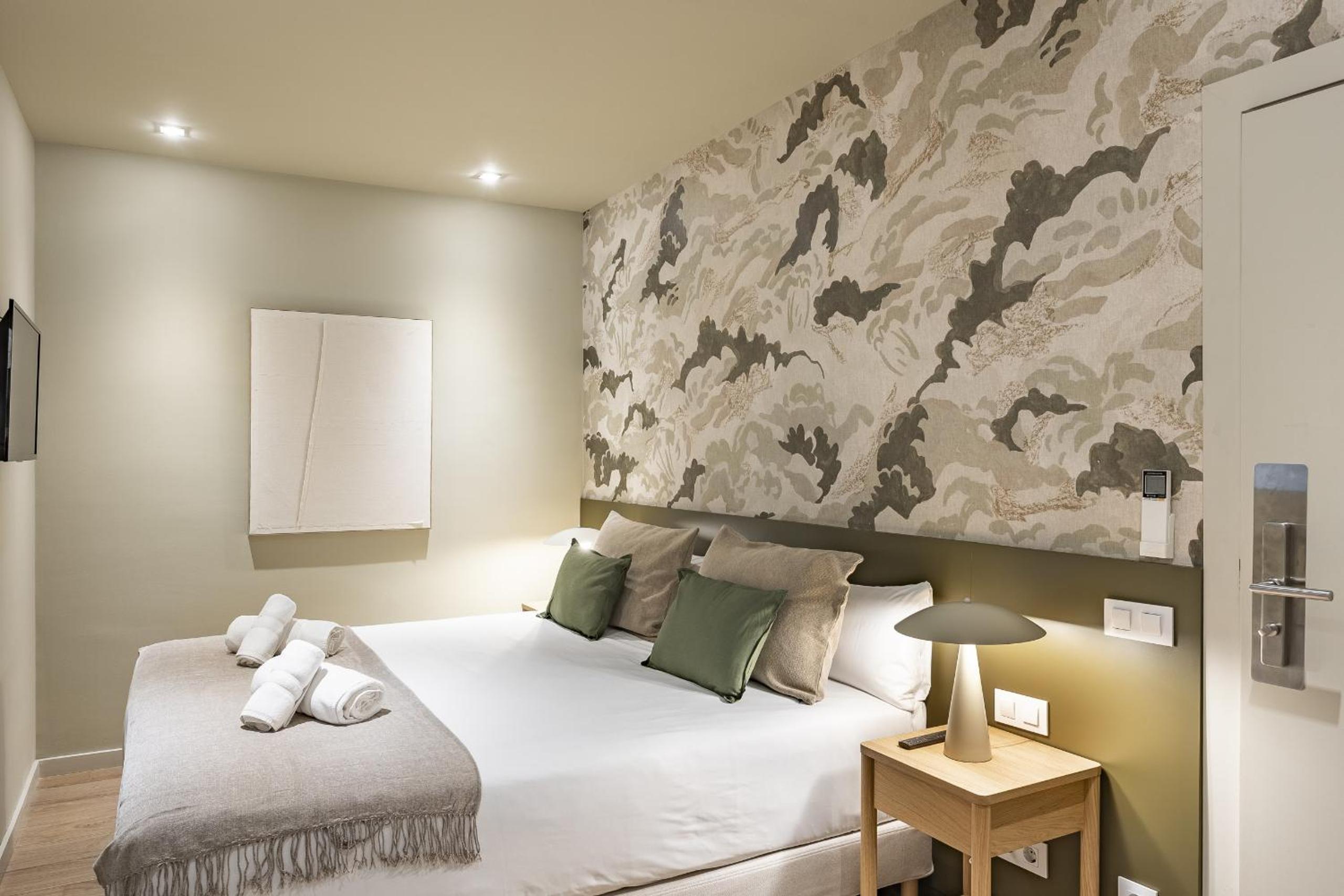 Economy Double Room photo 2