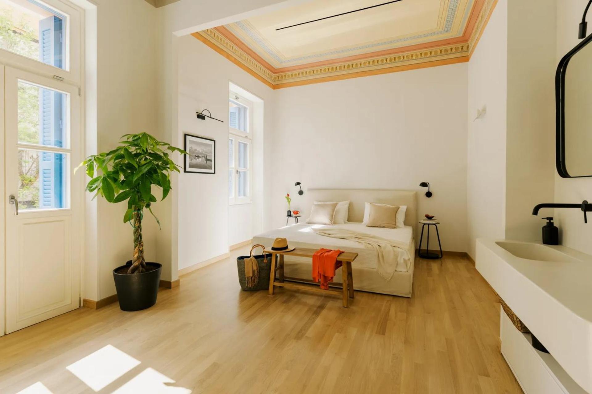 Three-Bedroom Townhouse photo 3