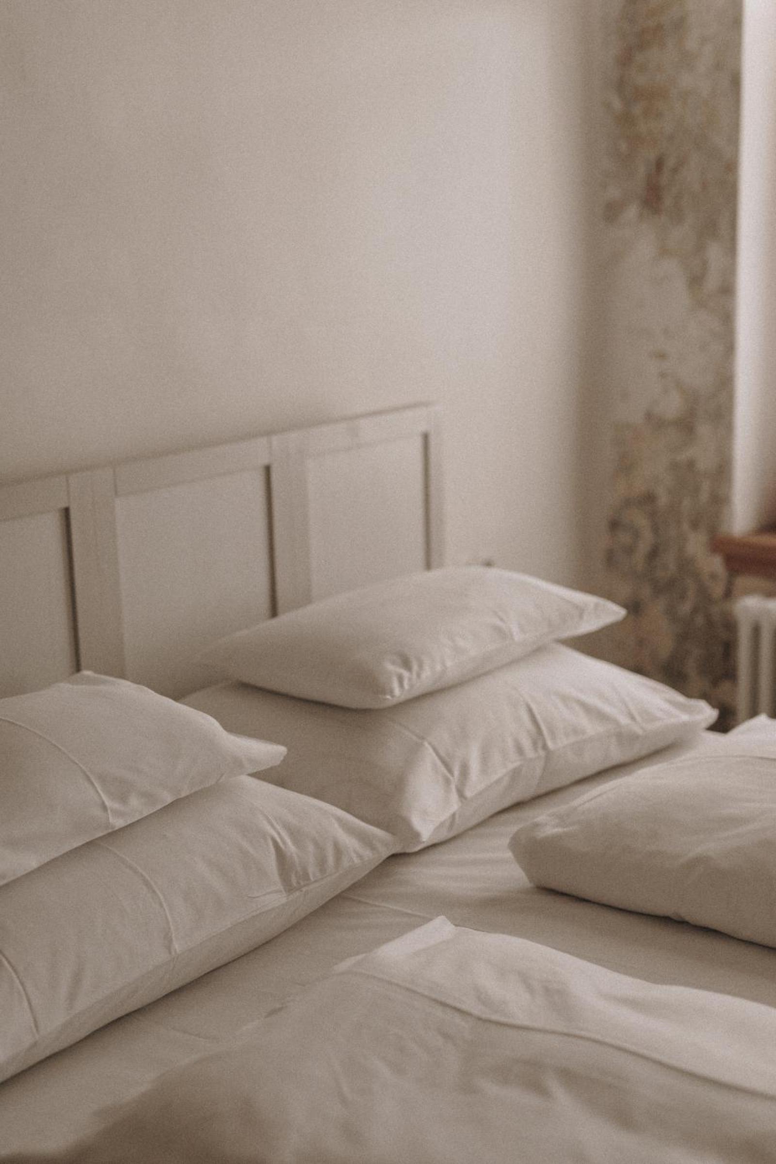 Deluxe Room - Photo 5