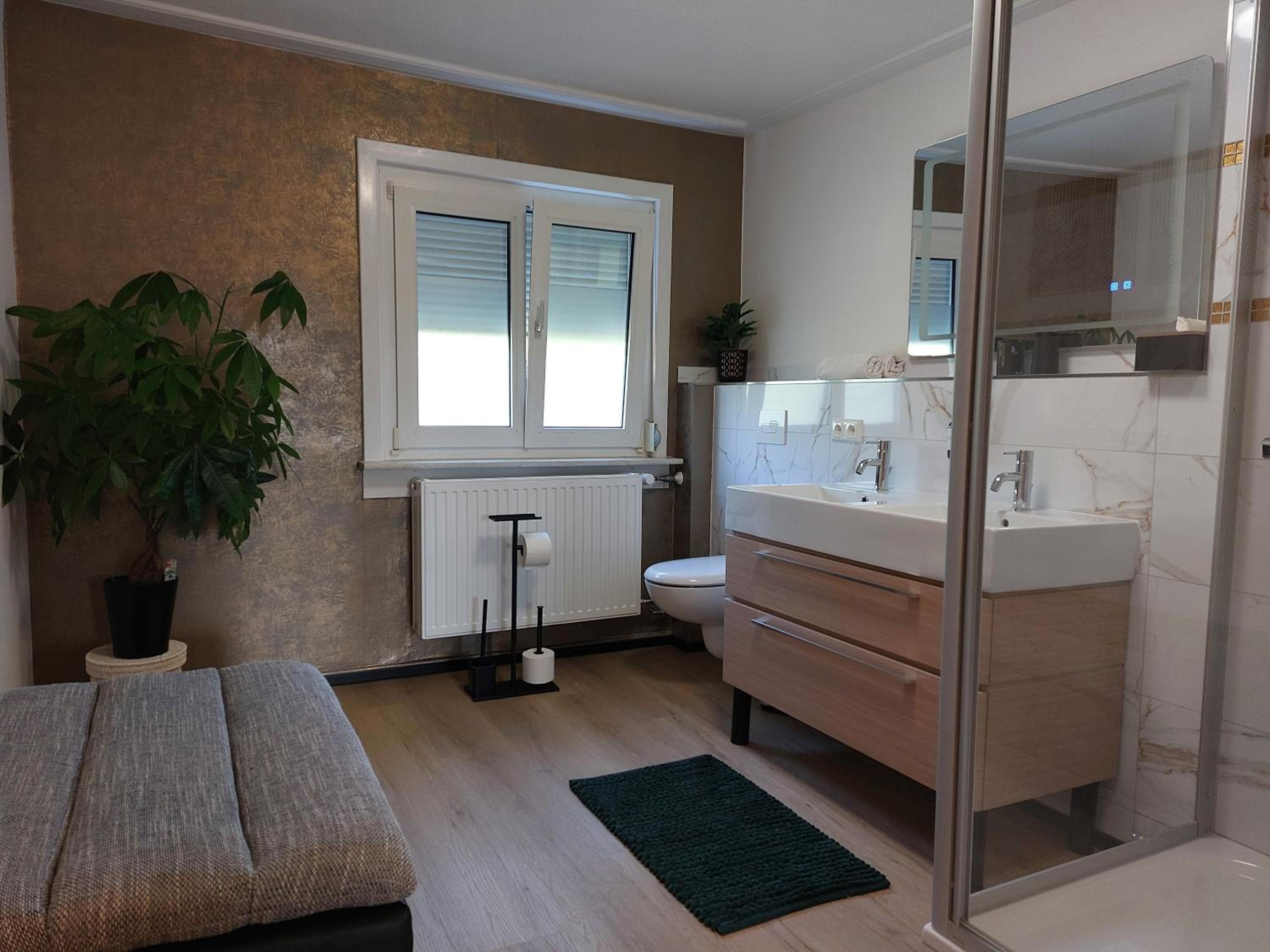 Superior Double Room - Photo 11