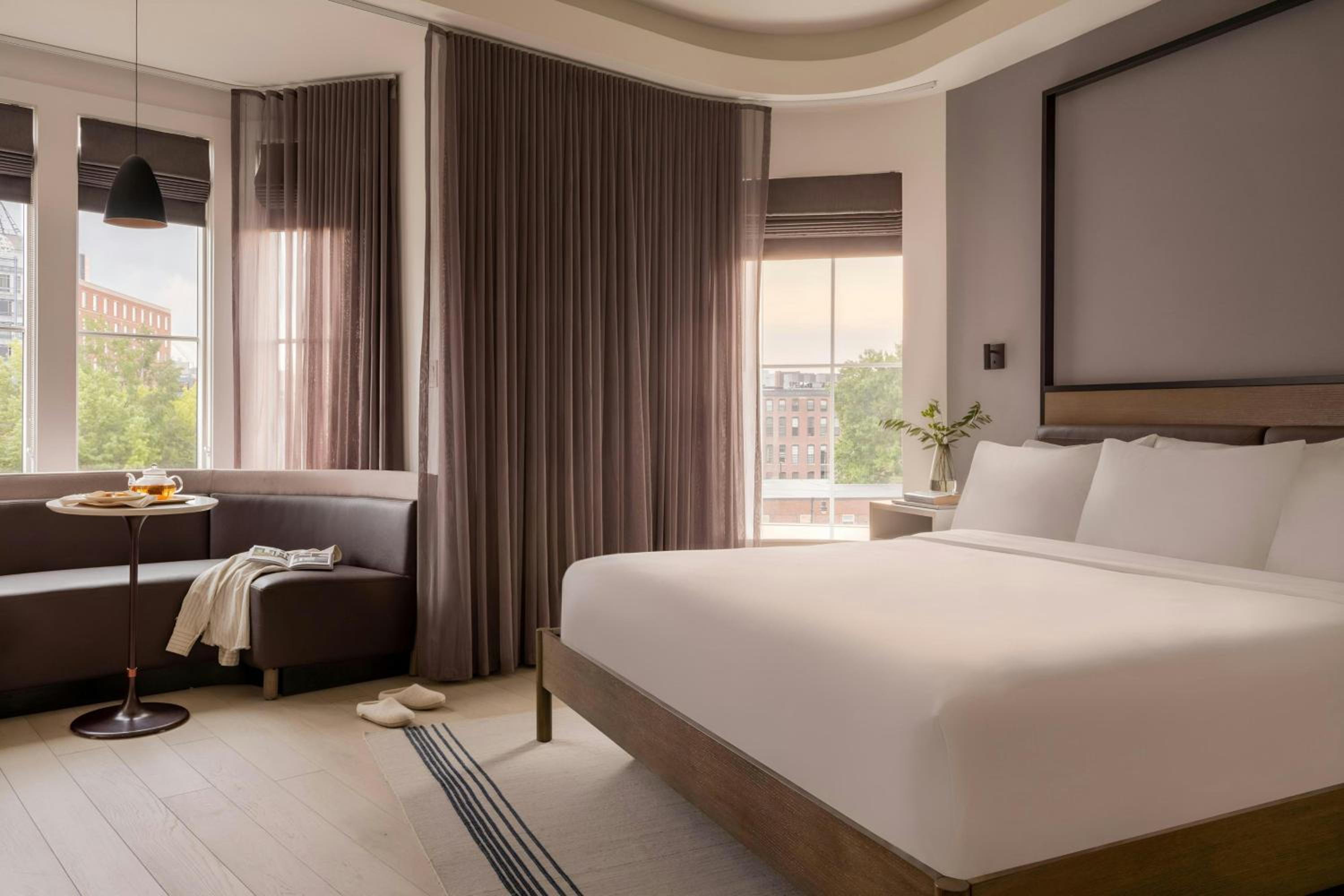 King Room with City View