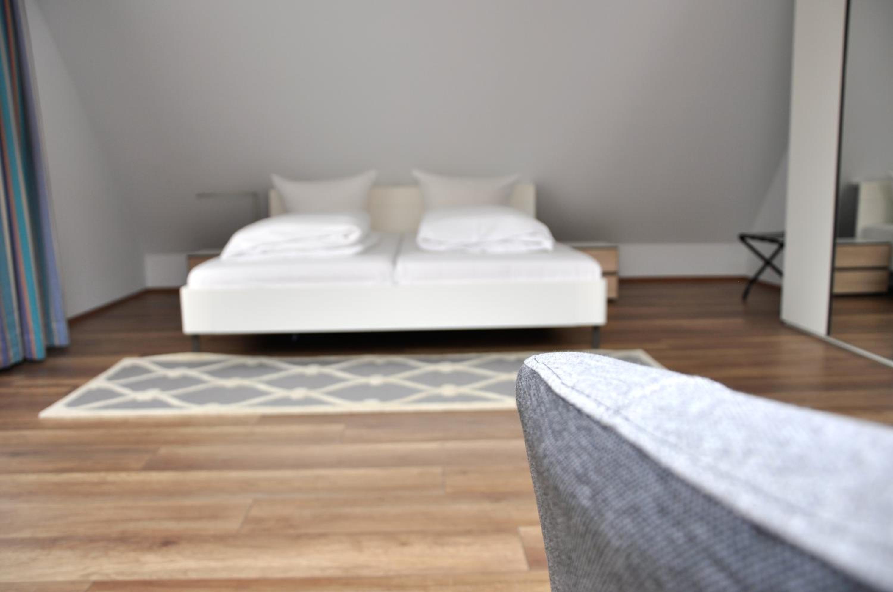 Double Room - Photo 5